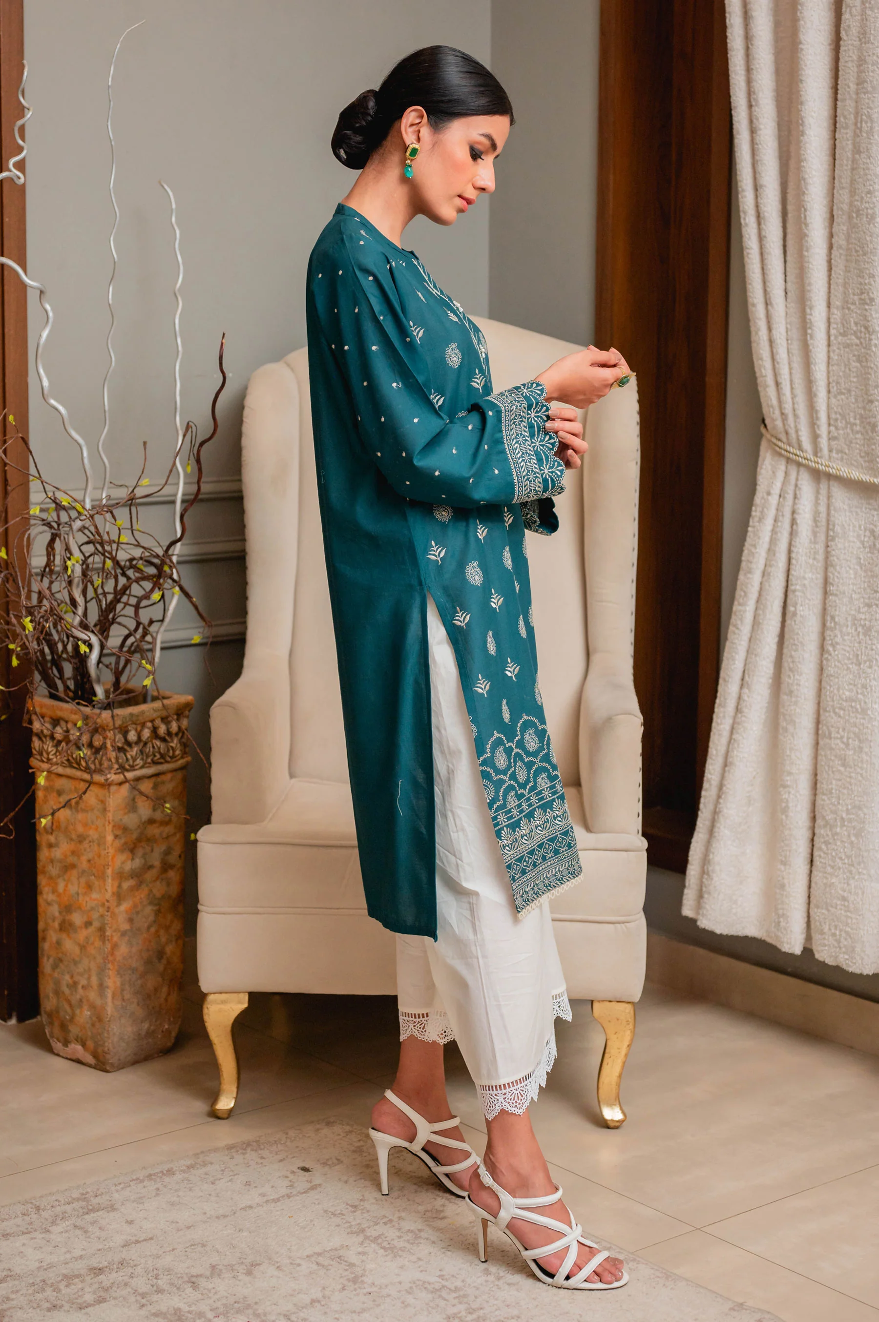 Stitched 1 Piece Chikankari Lawn Shirt - Image 4