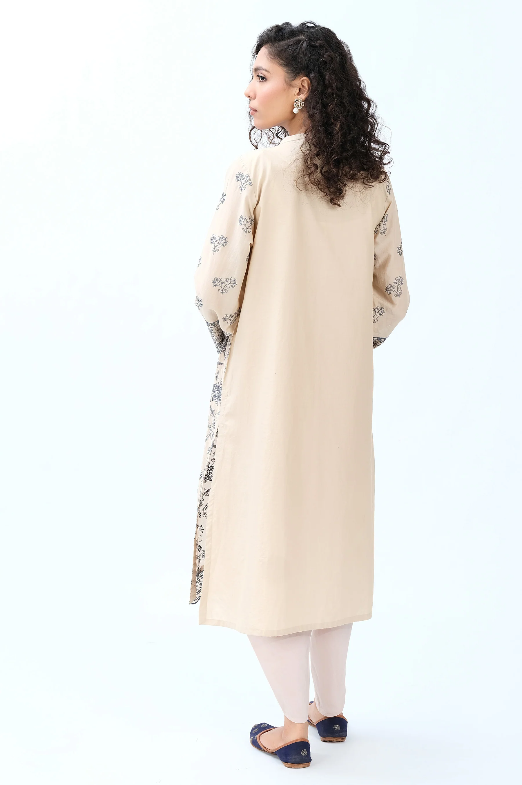 Stitched 1 Piece Chikankari Lawn Shirt - Image 4