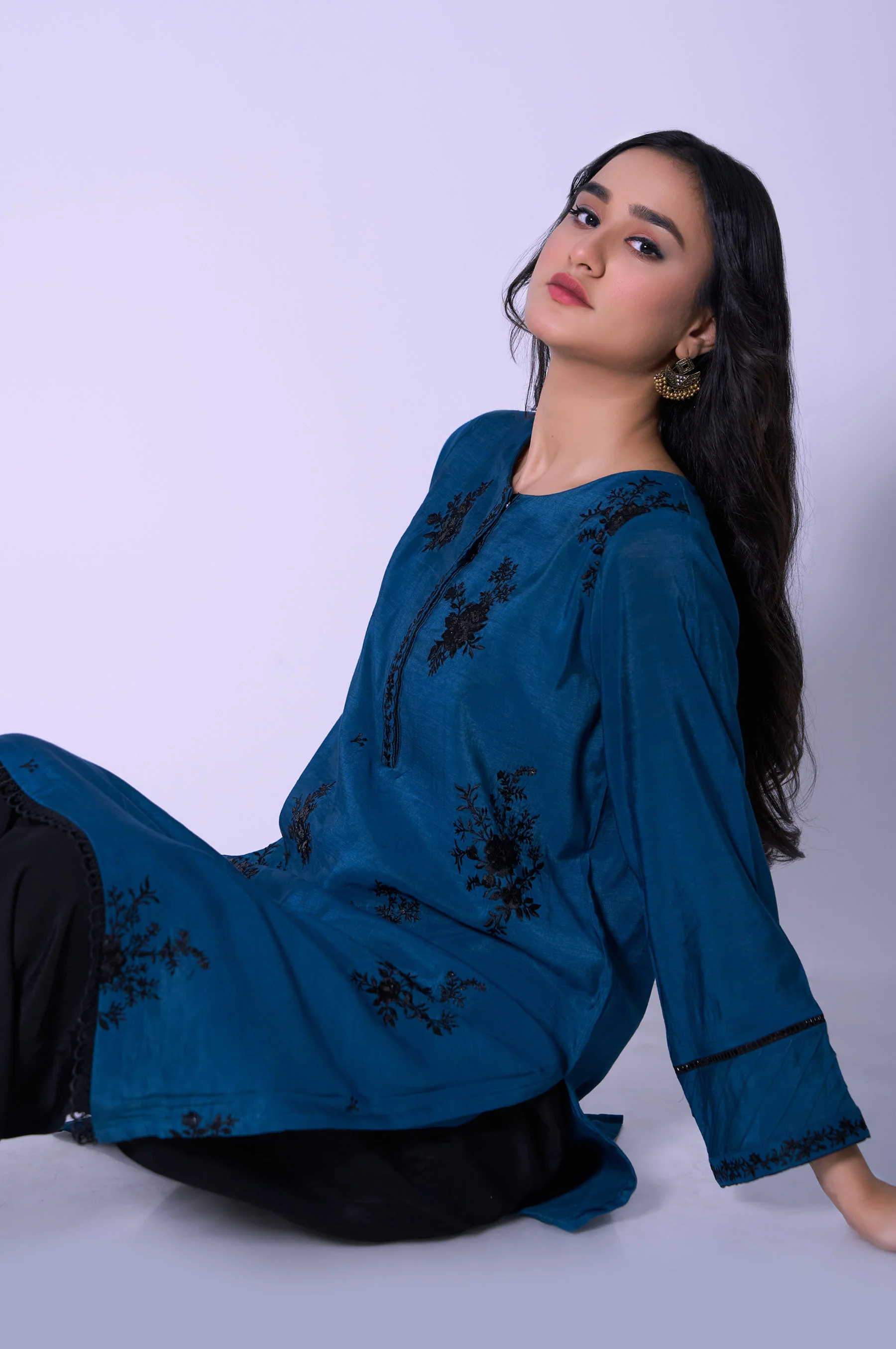Stitched 1 Piece Paper Cotton Sequin Embroidered Shirt - Image 4