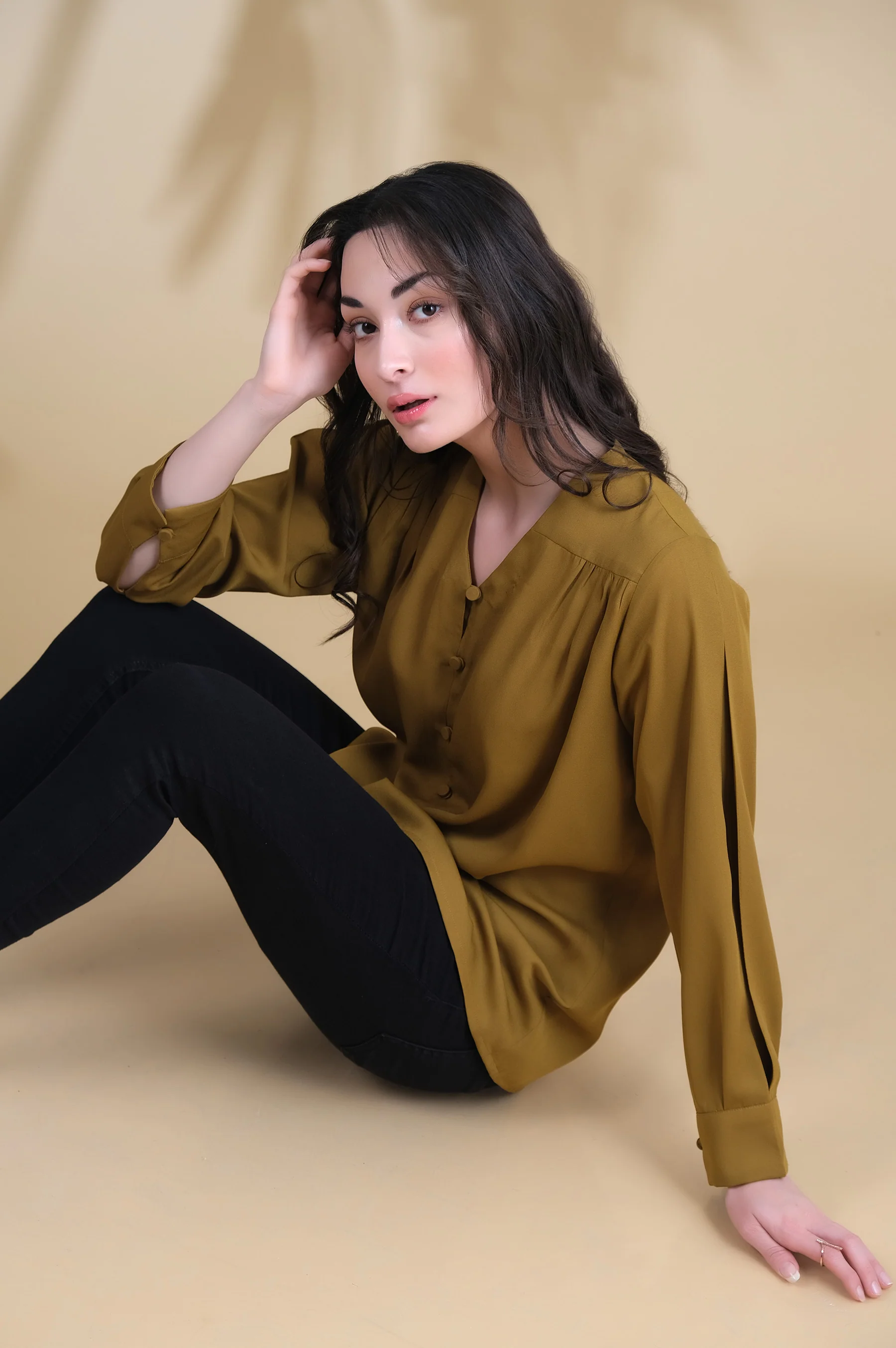 Stitched 1 Piece Crepe Top - Image 4