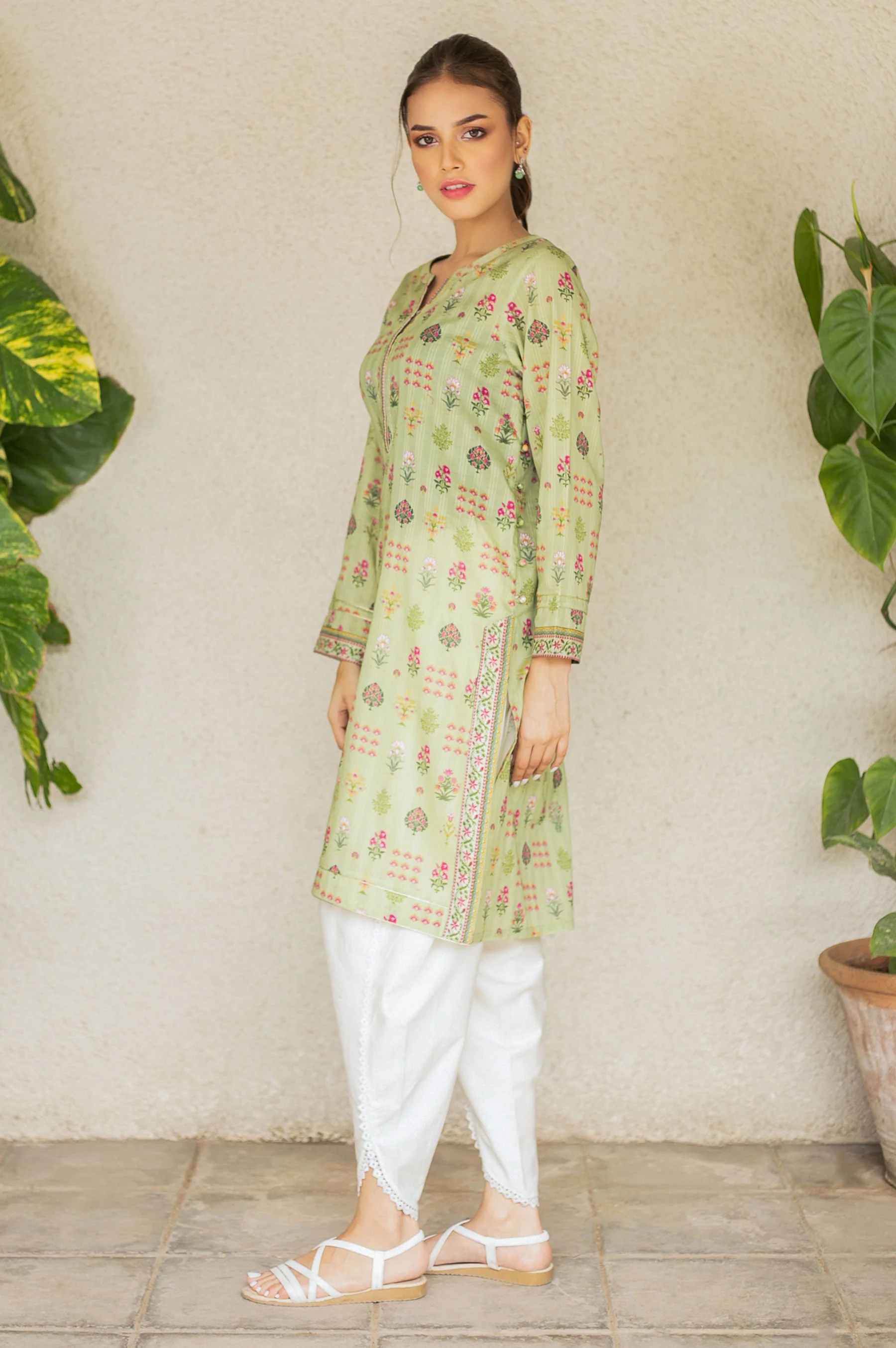 Stitched 1 Piece Digital Printed Doria Lawn Shirt - Image 4