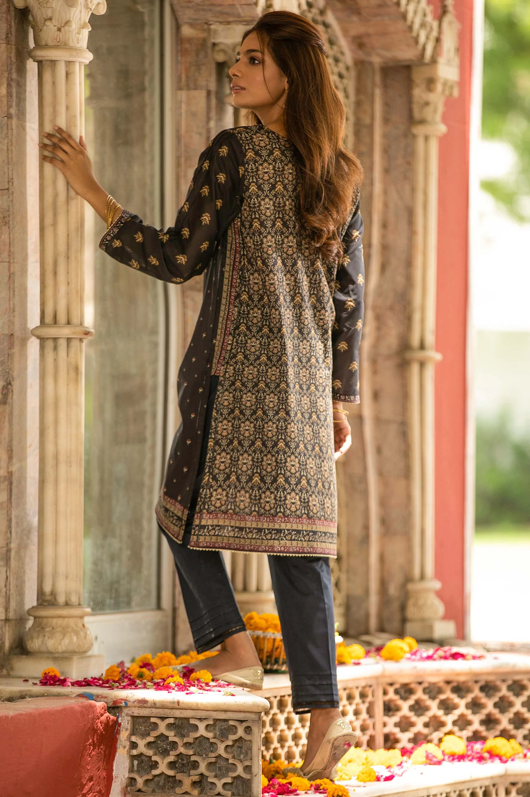 Stitched 1 Piece Digital Printed Lawn Shirt - Image 2