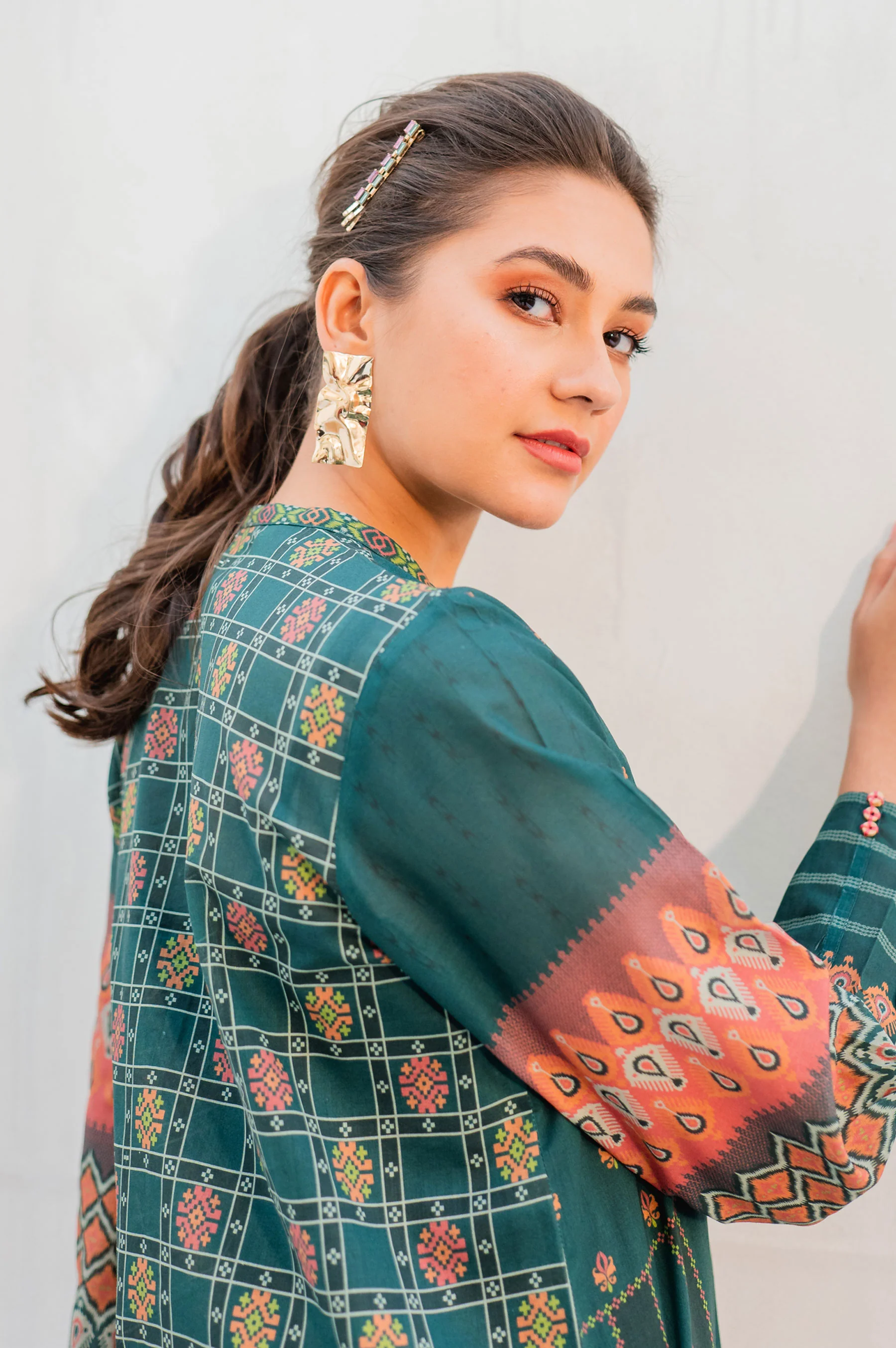 Stitched 1 Piece Digital Printed Lawn Shirt - Image 5
