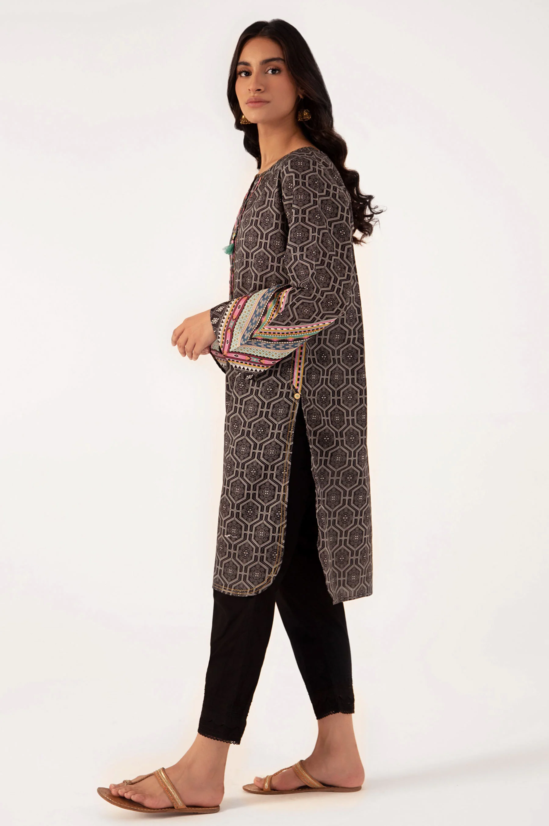 Stitched 1 Piece Digital Printed Lawn Shirt - Image 4