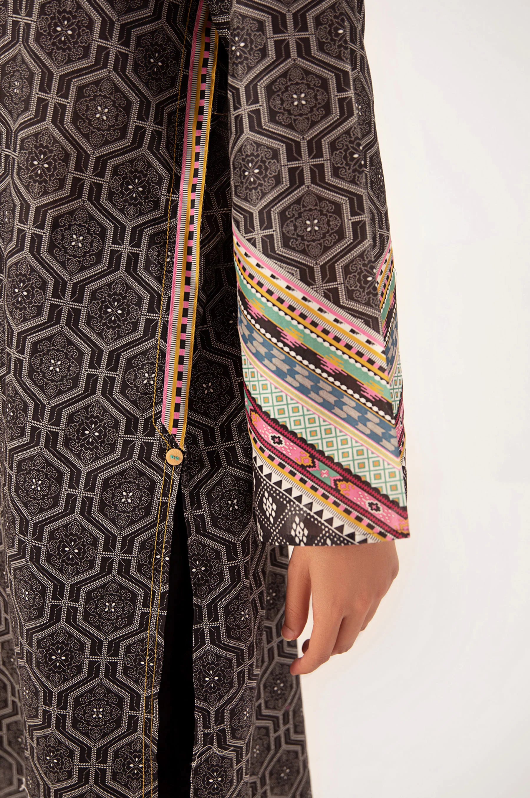 Stitched 1 Piece Digital Printed Lawn Shirt - Image 6