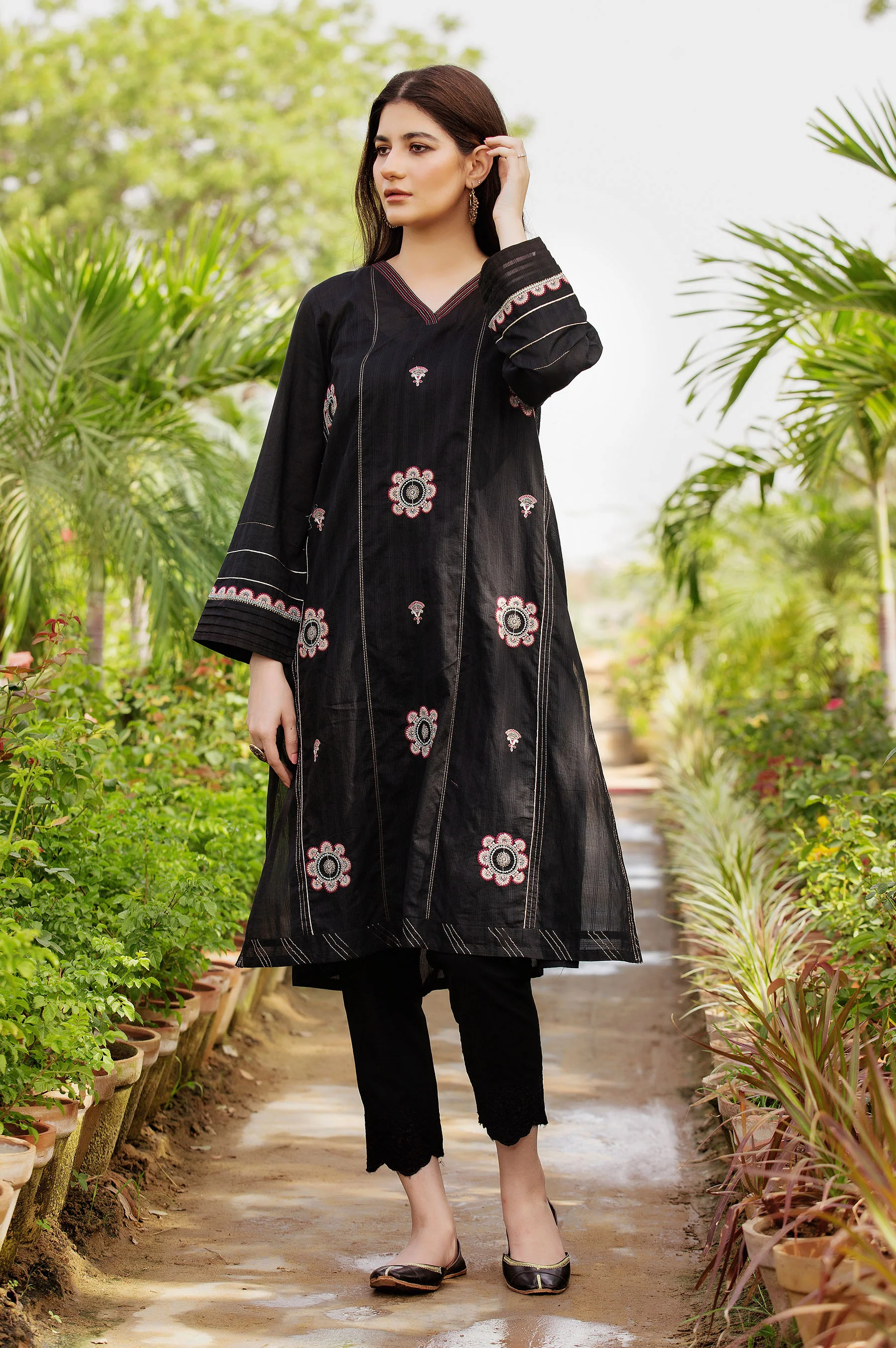 Stitched 1 Piece Embroidered Doria Lawn Shirt - Image 2
