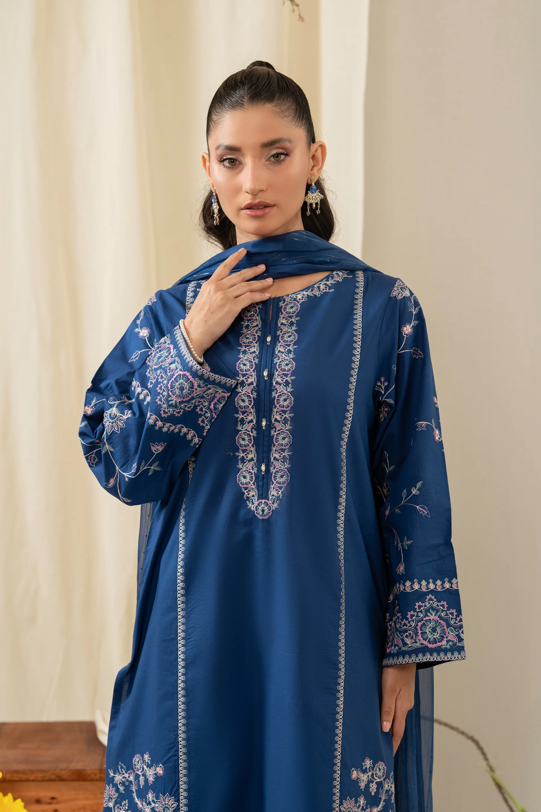 CAMBRIC STITCHED DUPATTA (FACTORY E-OUTLET) - Image 6