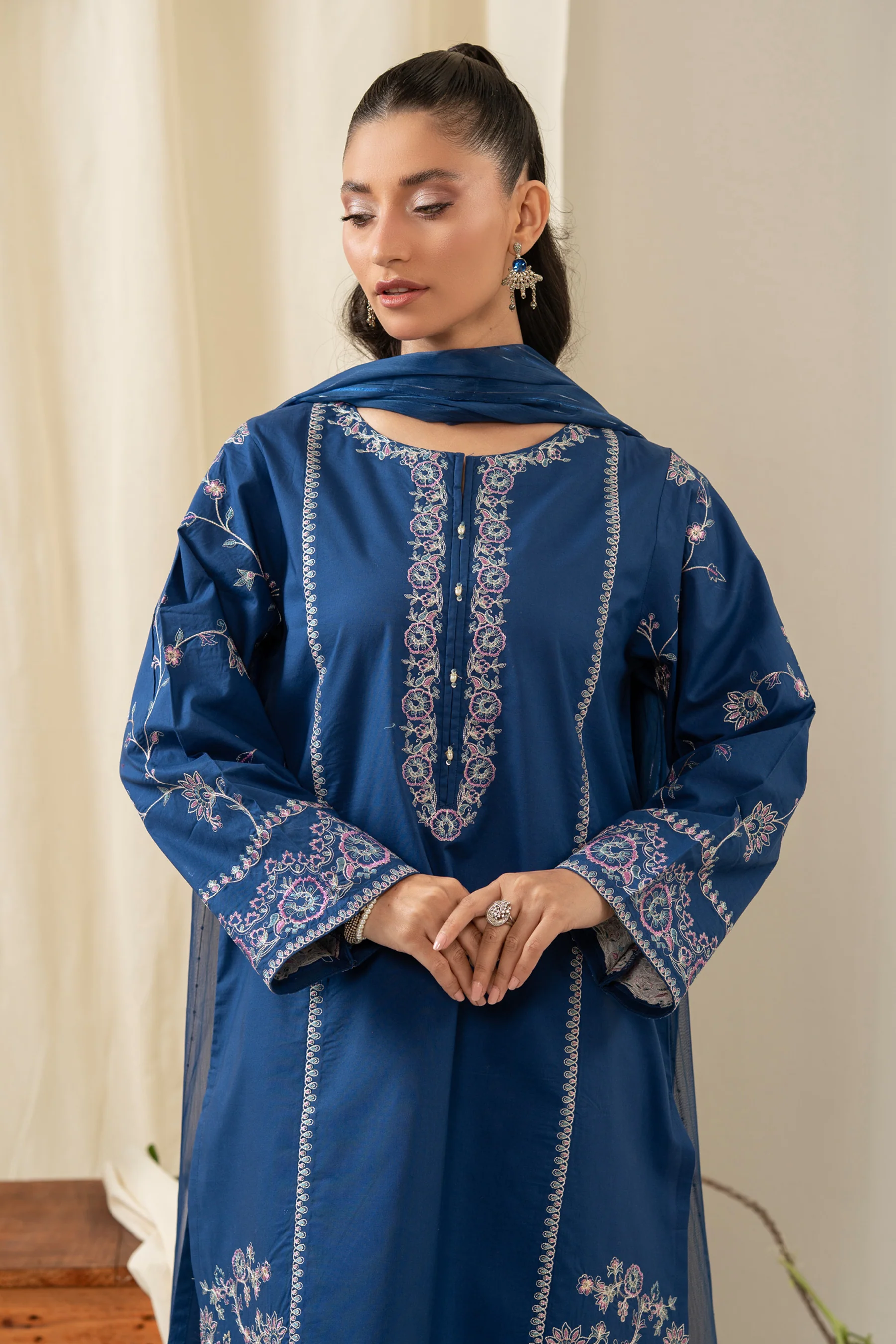 CAMBRIC STITCHED DUPATTA (FACTORY E-OUTLET) - Image 7