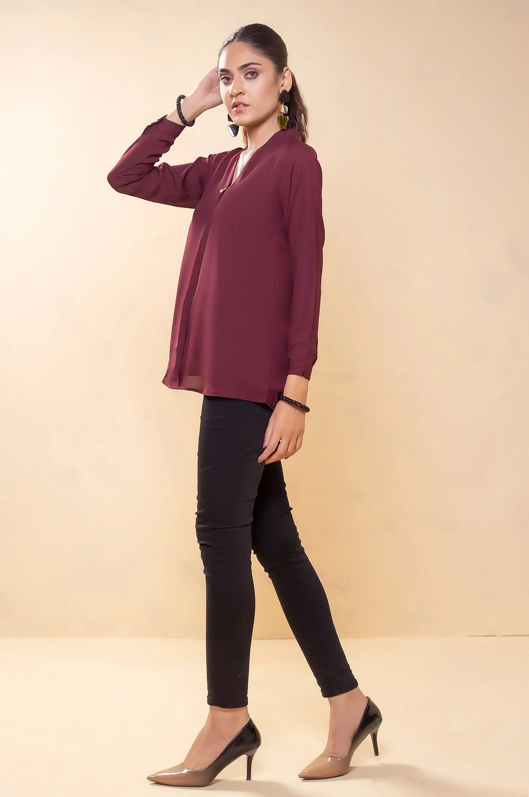 Stitched 1 Piece Embellished Crepe Top - Image 4