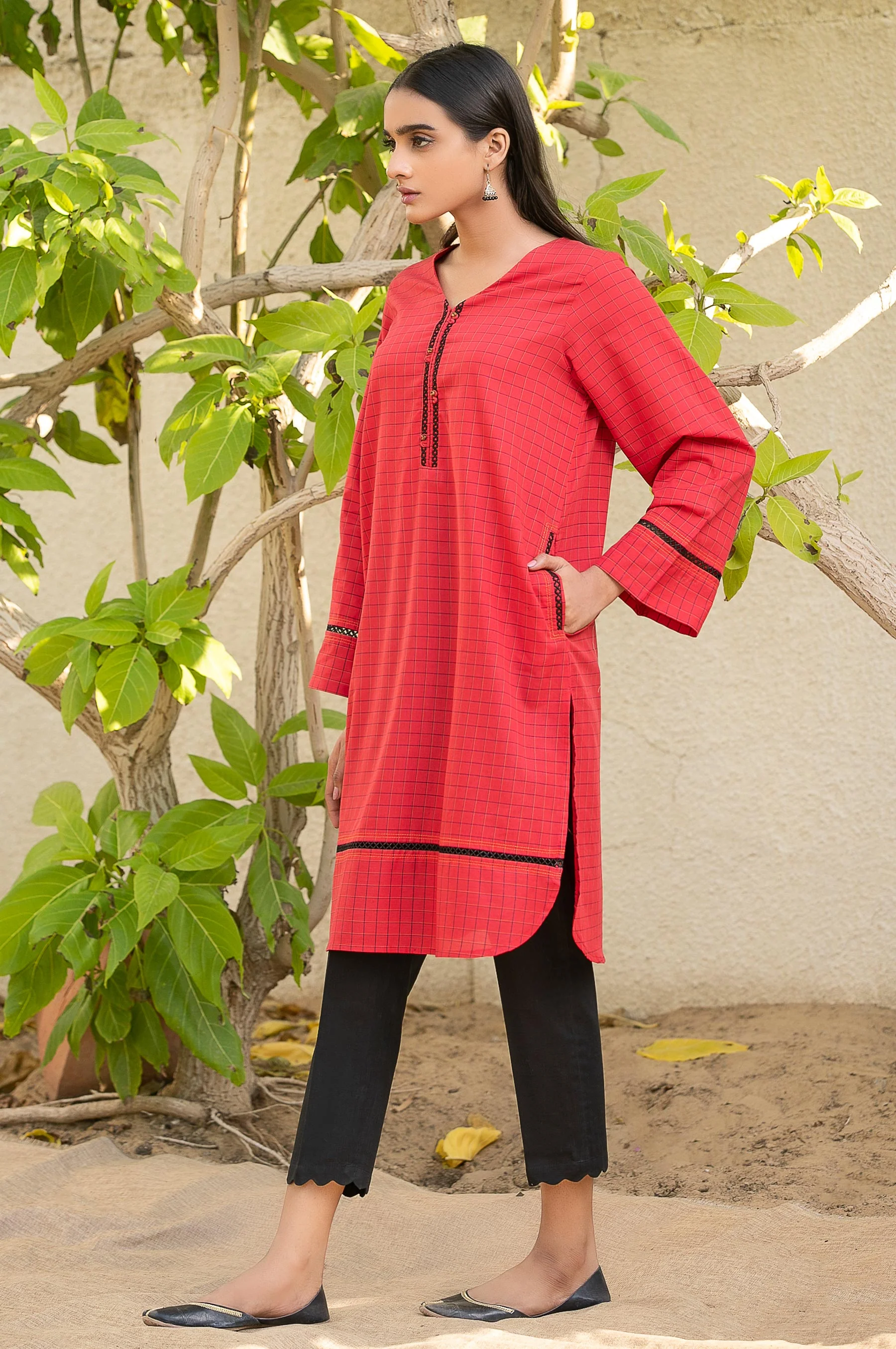 Stitched 1 Piece Embellished Shirt - Image 3