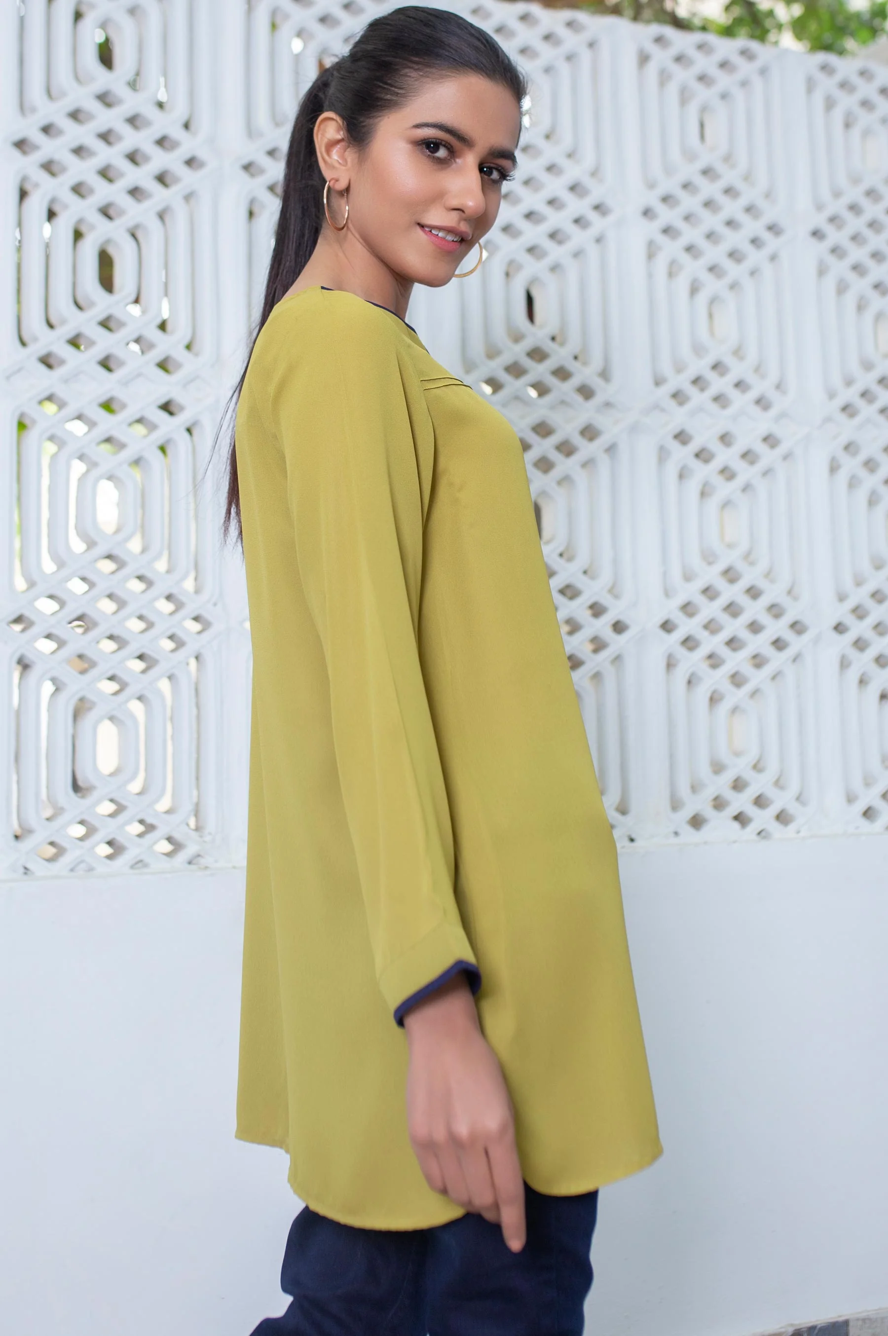 Stitched 1 Piece Embellished Crepe Shirt - Image 2