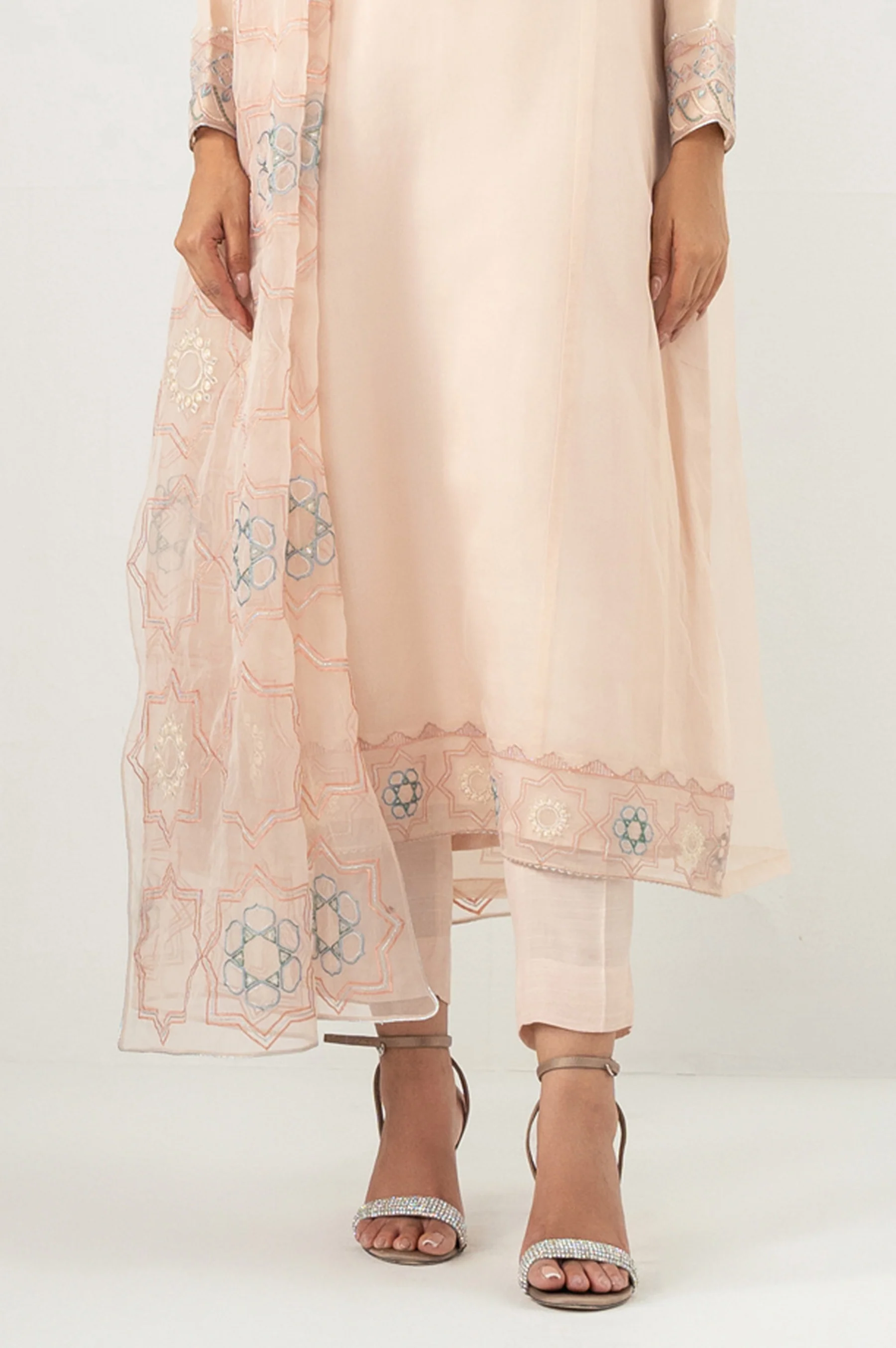 EMBROIDERED SUIT
