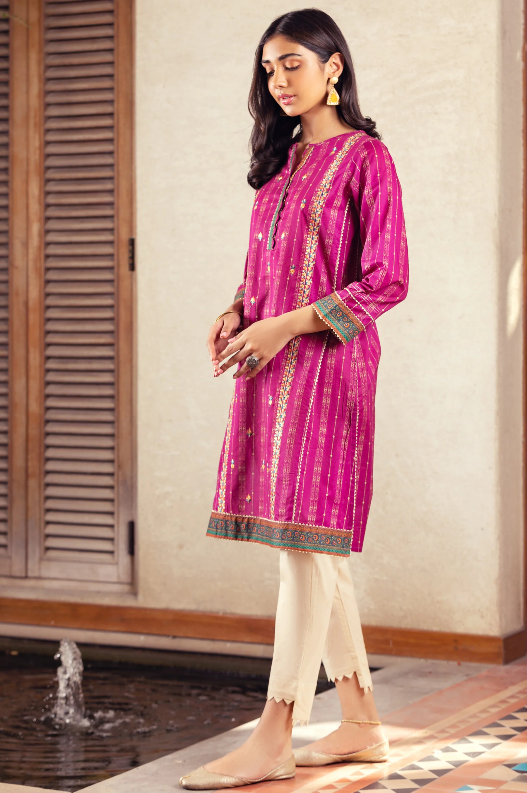 Stitched 1 Piece Embroidered Doria Lawn Shirt - Image 3