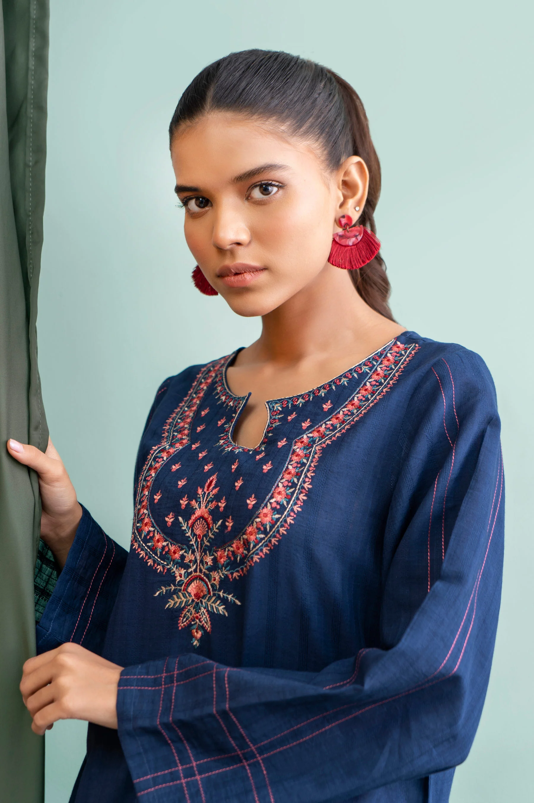 Stitched 1 Piece Embroidered Doria Shirt - Image 4