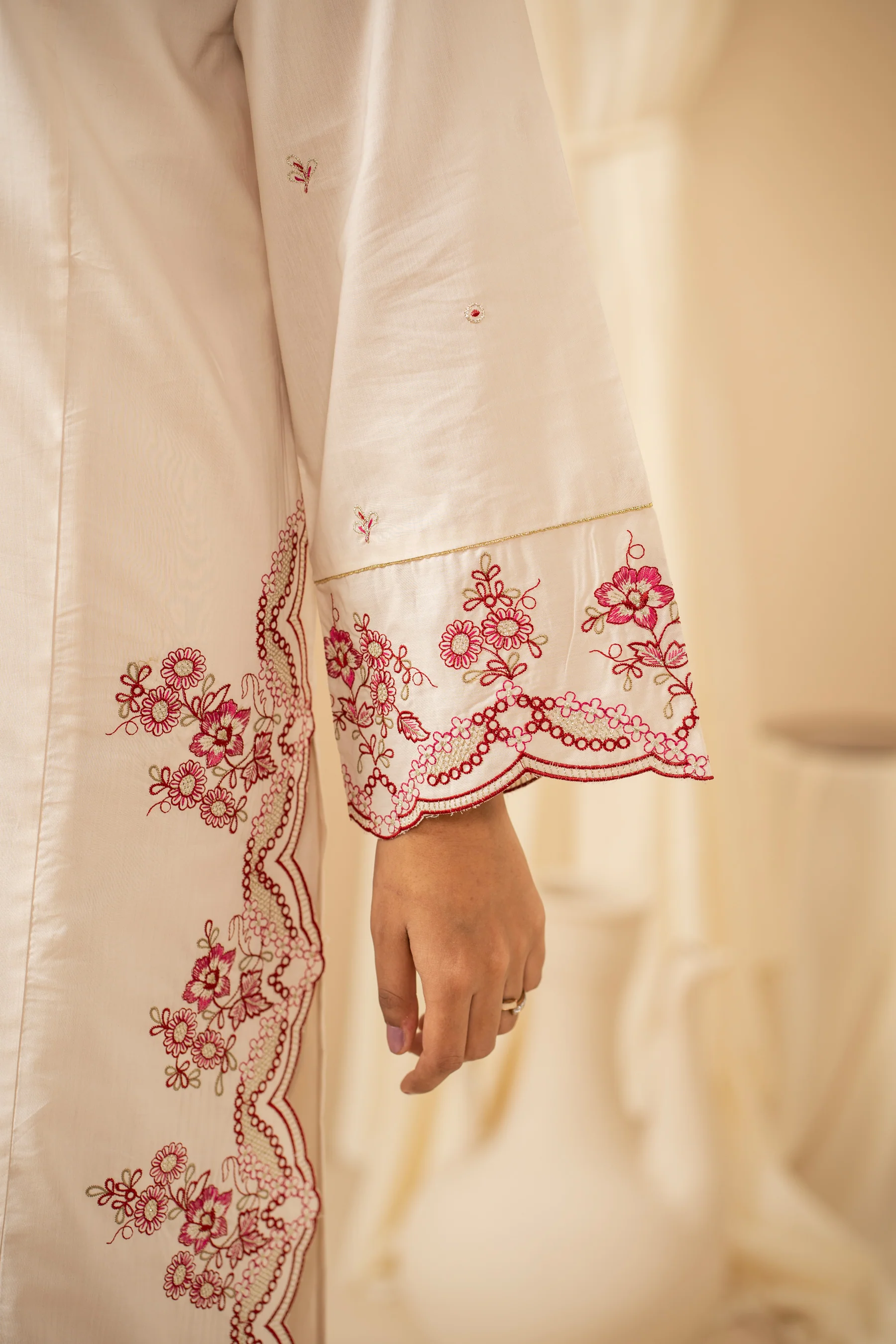 STITCHED EMBROIDERED COTTON LINEN VISCOSE SUIT - Image 2