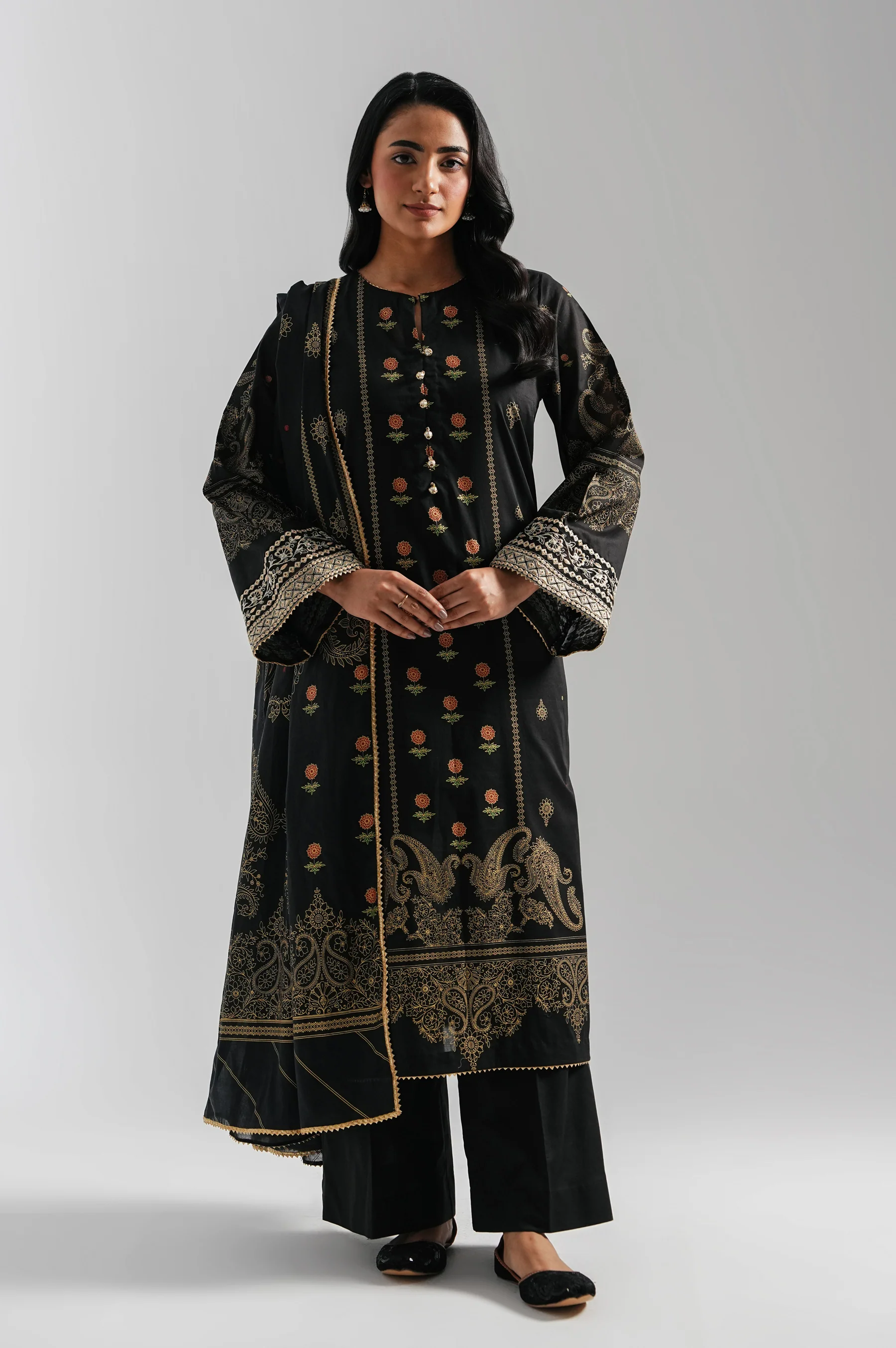 EMBROIDERED LAWN STITCHED DUPATTA (FACTORY E-OUTLET)