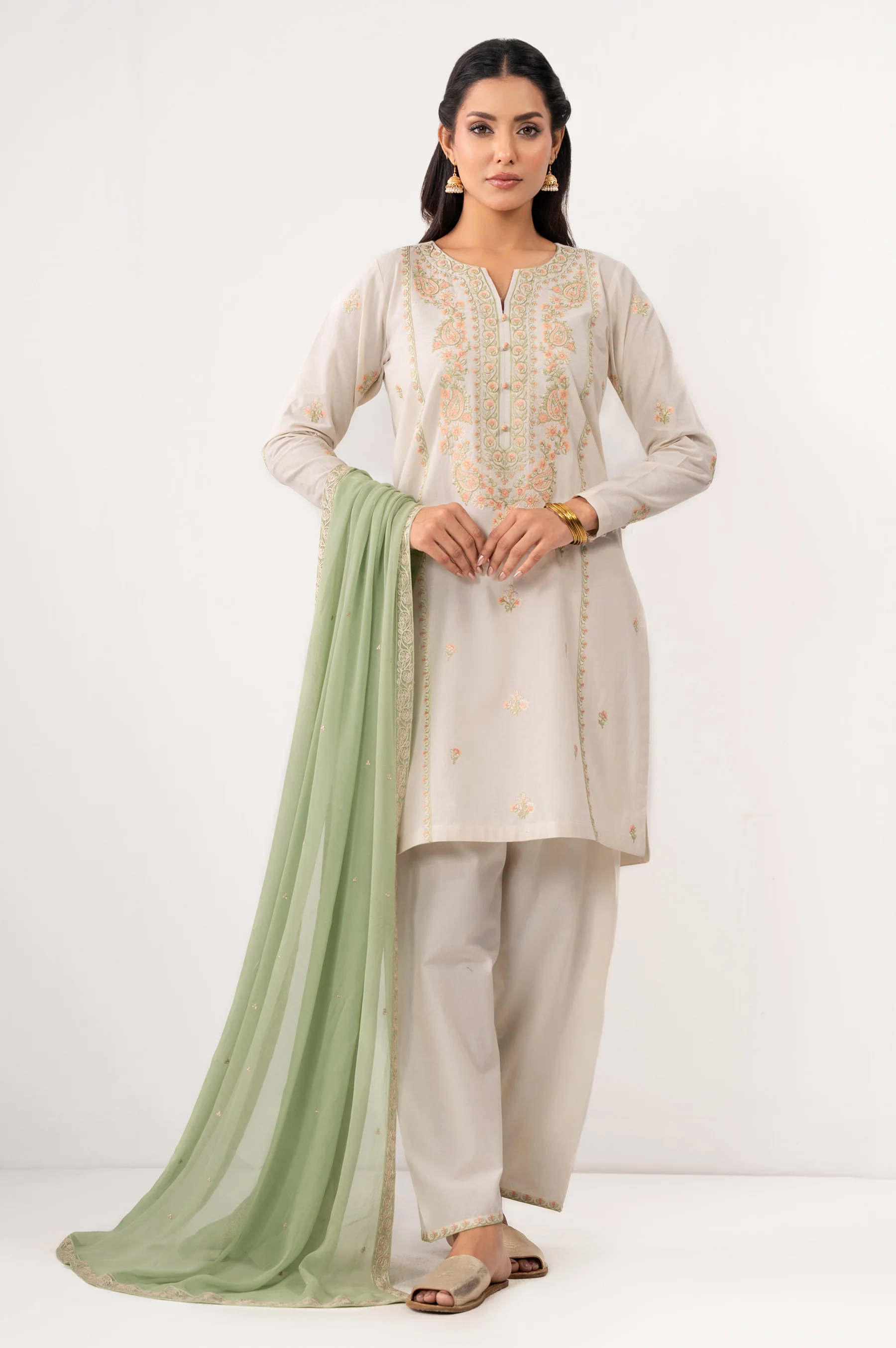 STITCHED EMBROIDERED SLUB LAWN SUIT
