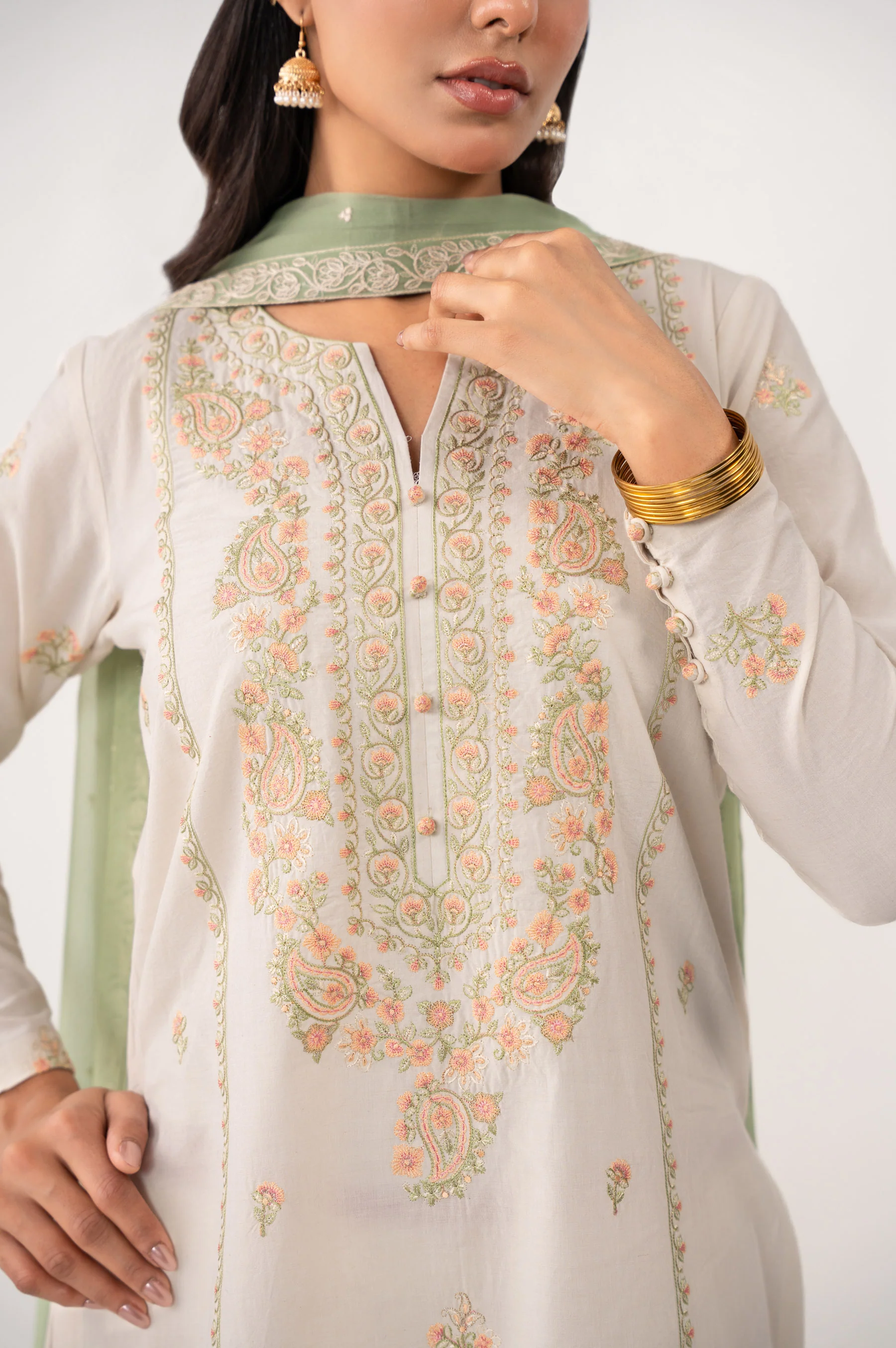 STITCHED EMBROIDERED SLUB LAWN SUIT - Image 2