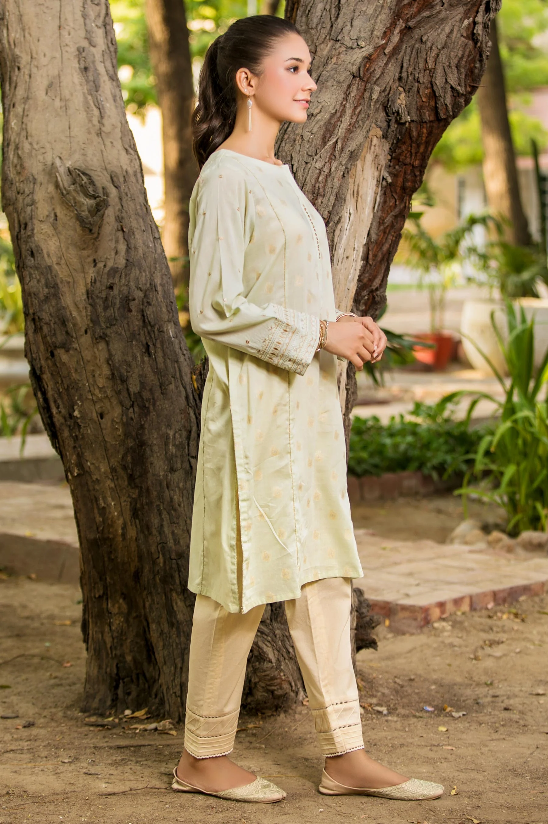 Stitched 1 Piece Embroidered Shirt - Image 3