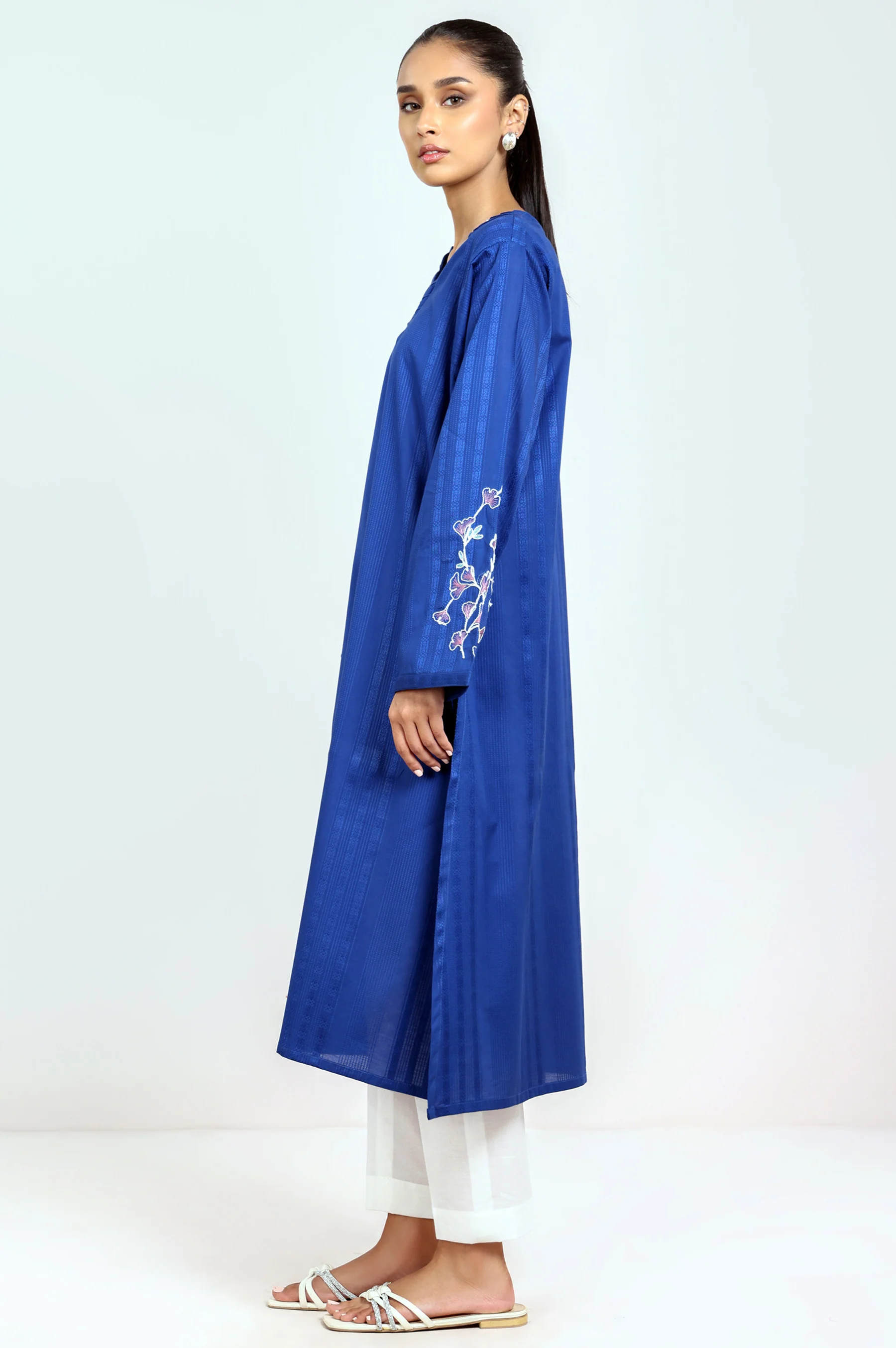 Stitched 1 Piece Embroidered Jacquard Shirt - Image 6