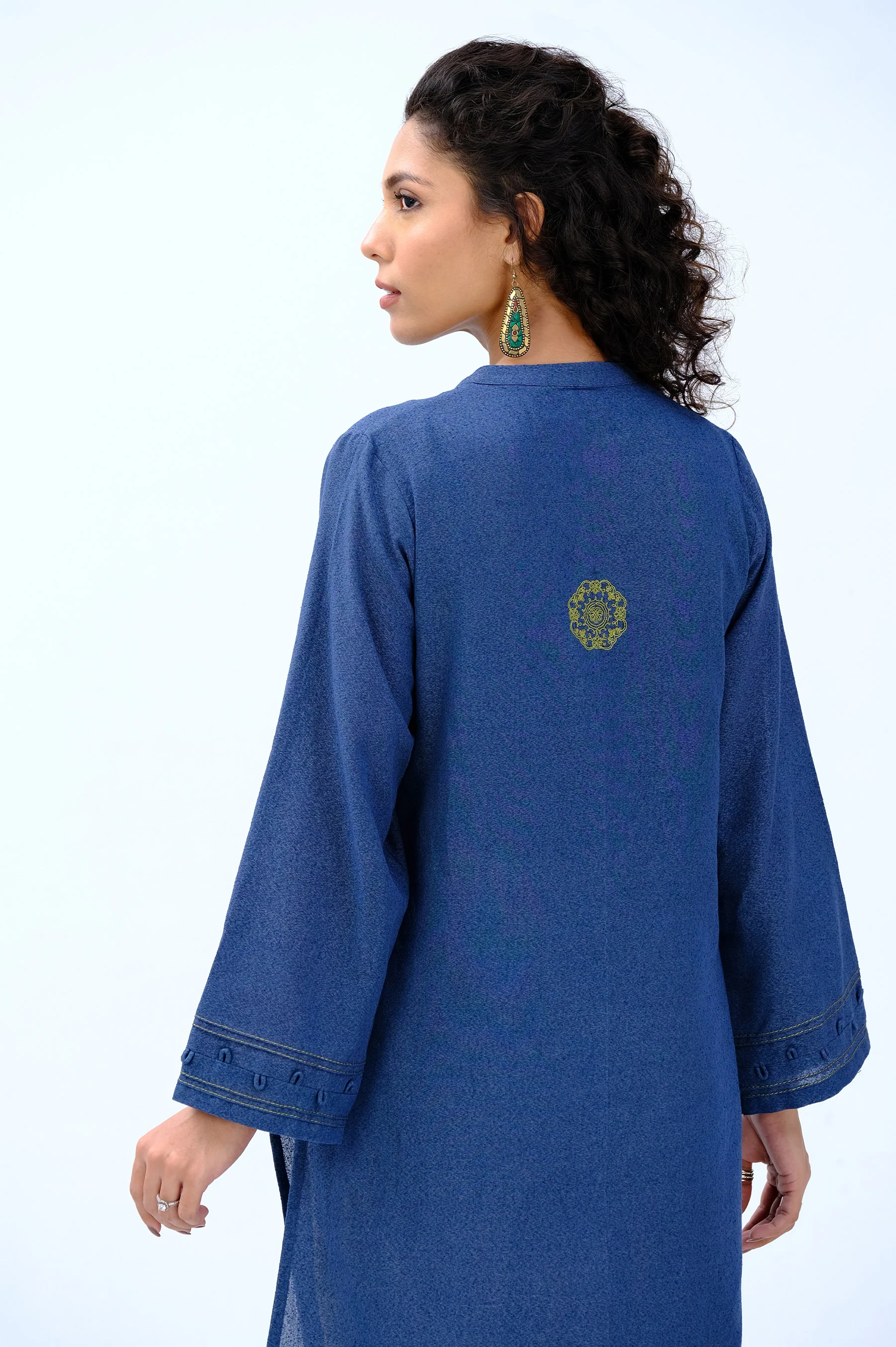 Stitched 1 Piece Embroidered karandi Shirt - Image 5