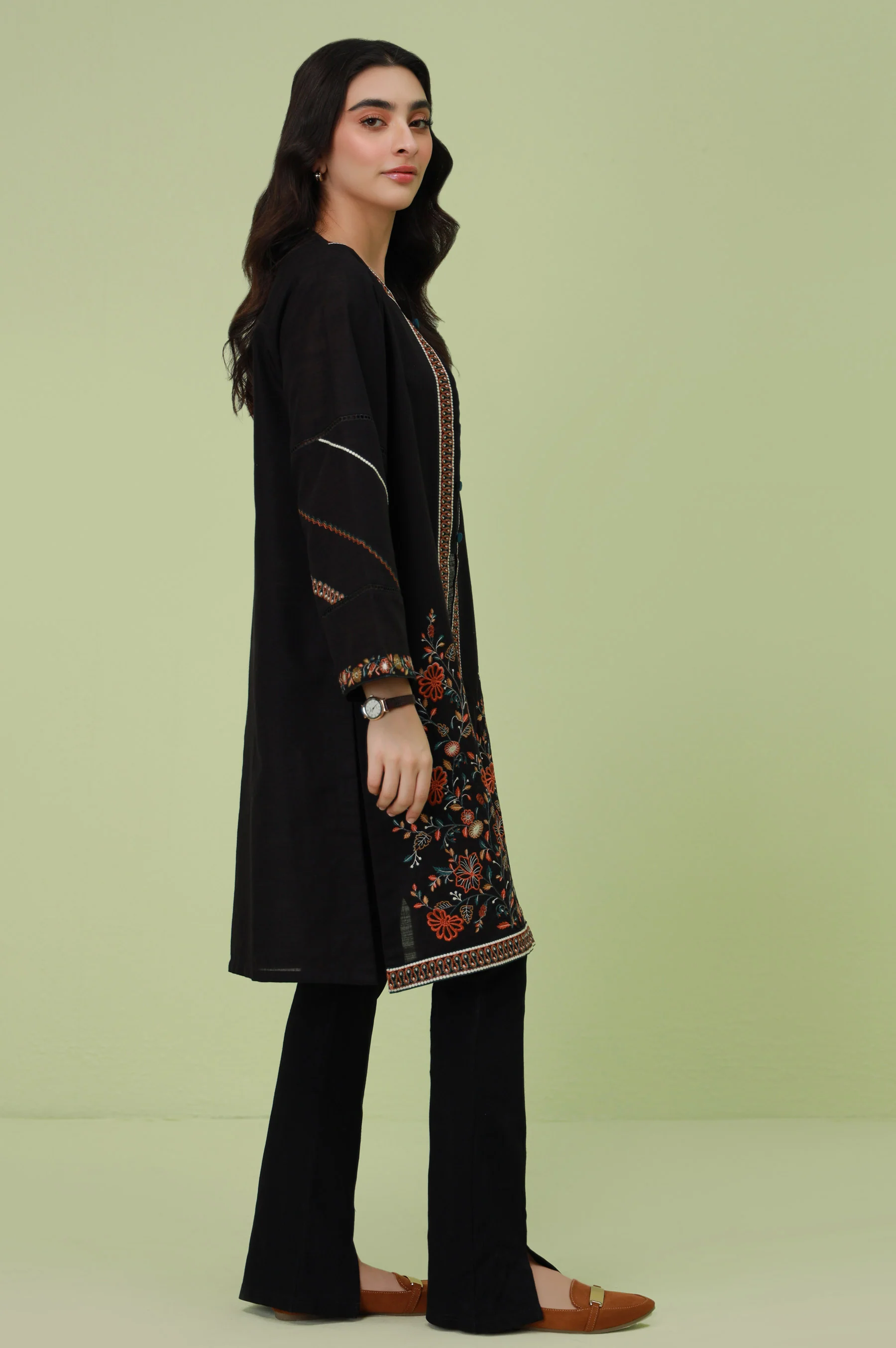 Stitched 1 Piece Embroidered Khaddar Jacket - Image 3