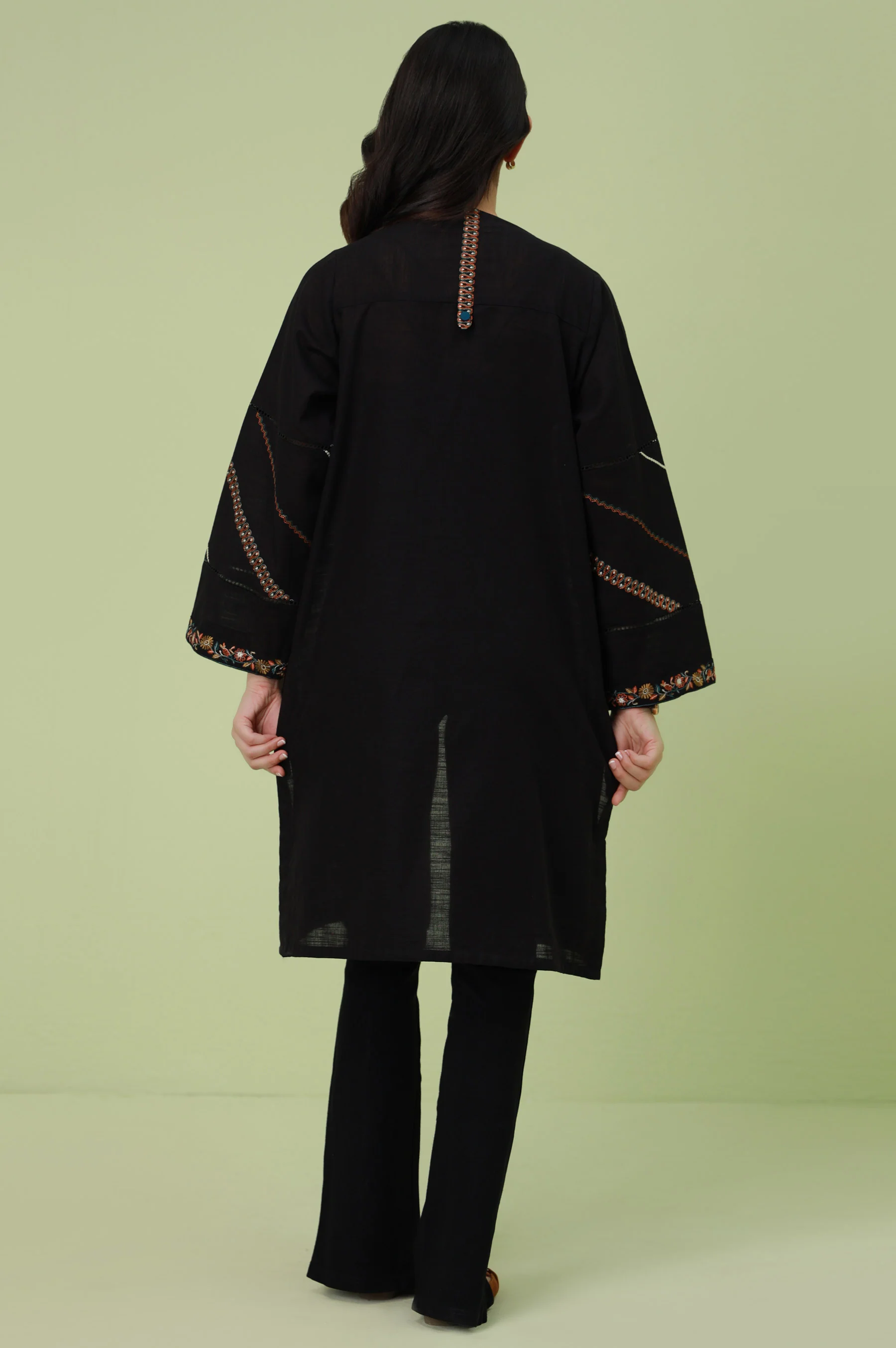 Stitched 1 Piece Embroidered Khaddar Jacket - Image 4