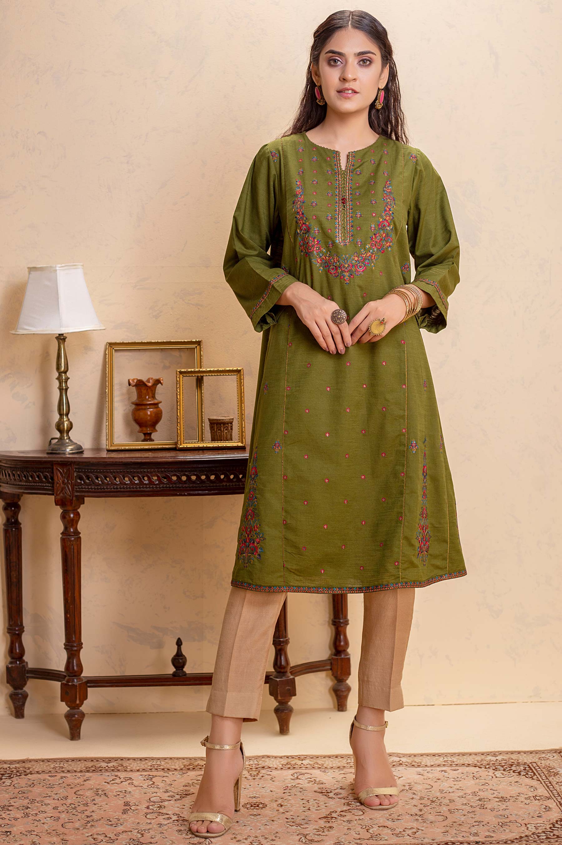 Stitched 1 Piece Khaddar Embroidered Shirt - Image 2