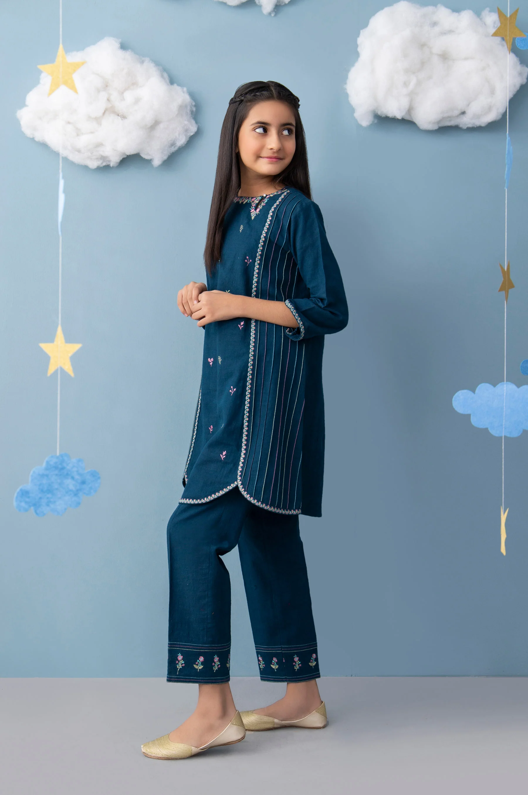 Stitched 1 Piece Embroidered Khaddar Junior Shirt - Image 2