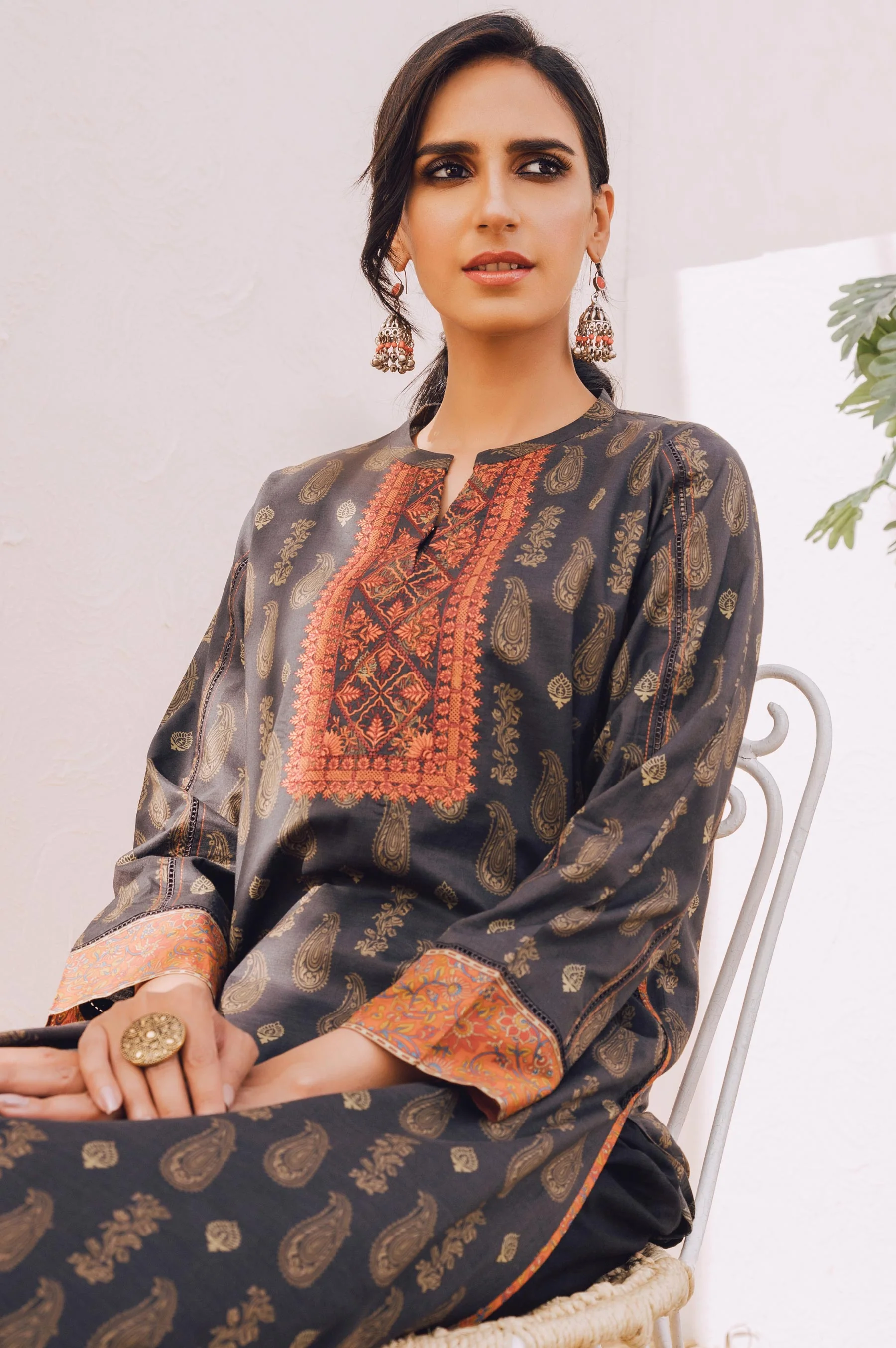 Stitched 1 Piece Embroidered Lawn Shirt - Image 6