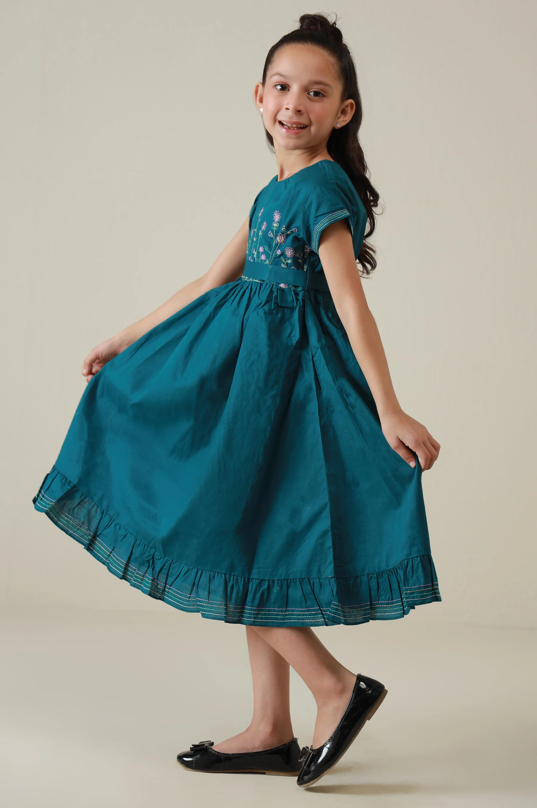Stitched 1 Piece Embroidered Cambric Shirt - Image 5