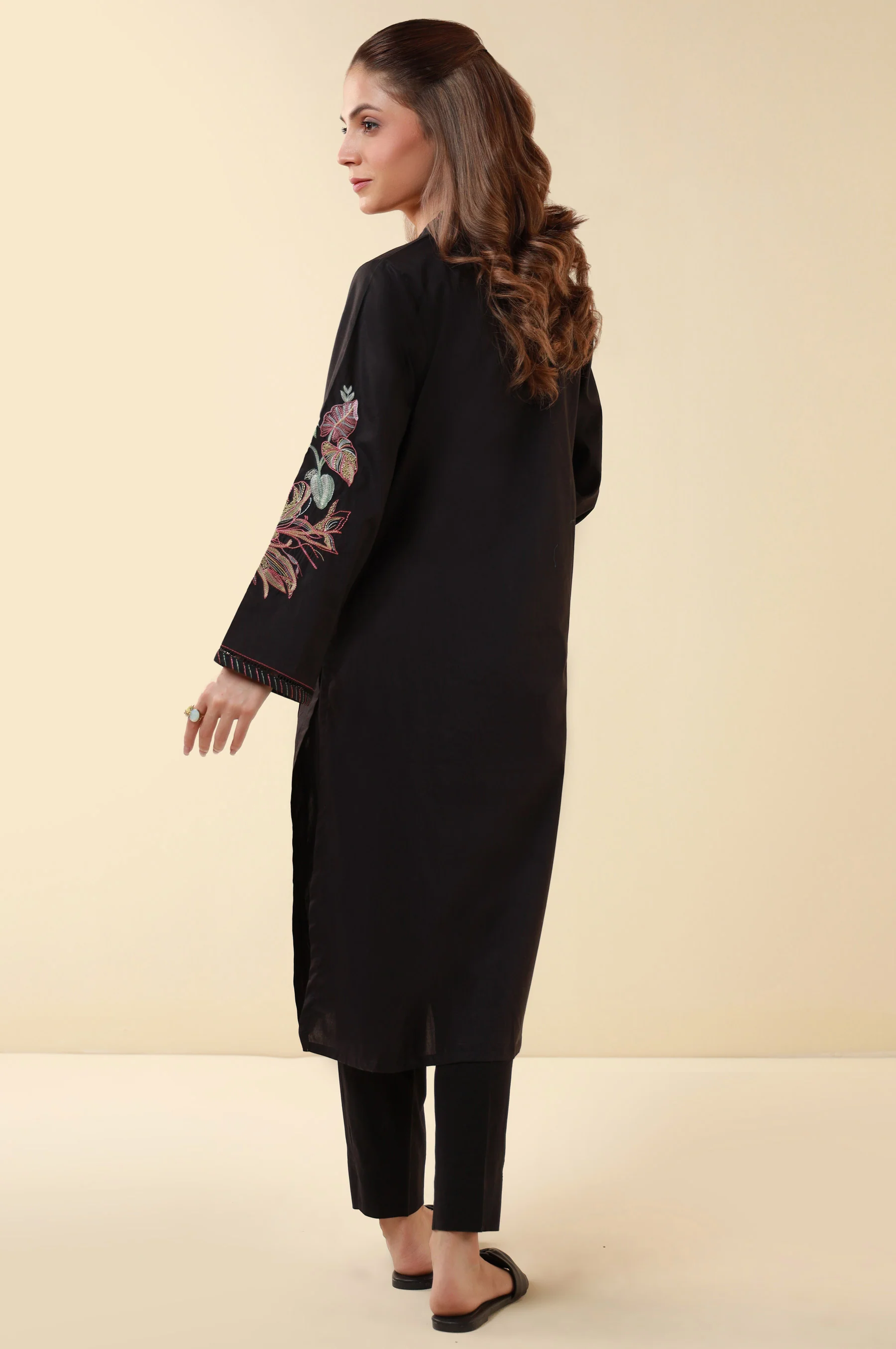 Stitched 1 Piece Embroidered Tencel Shirt - Image 3