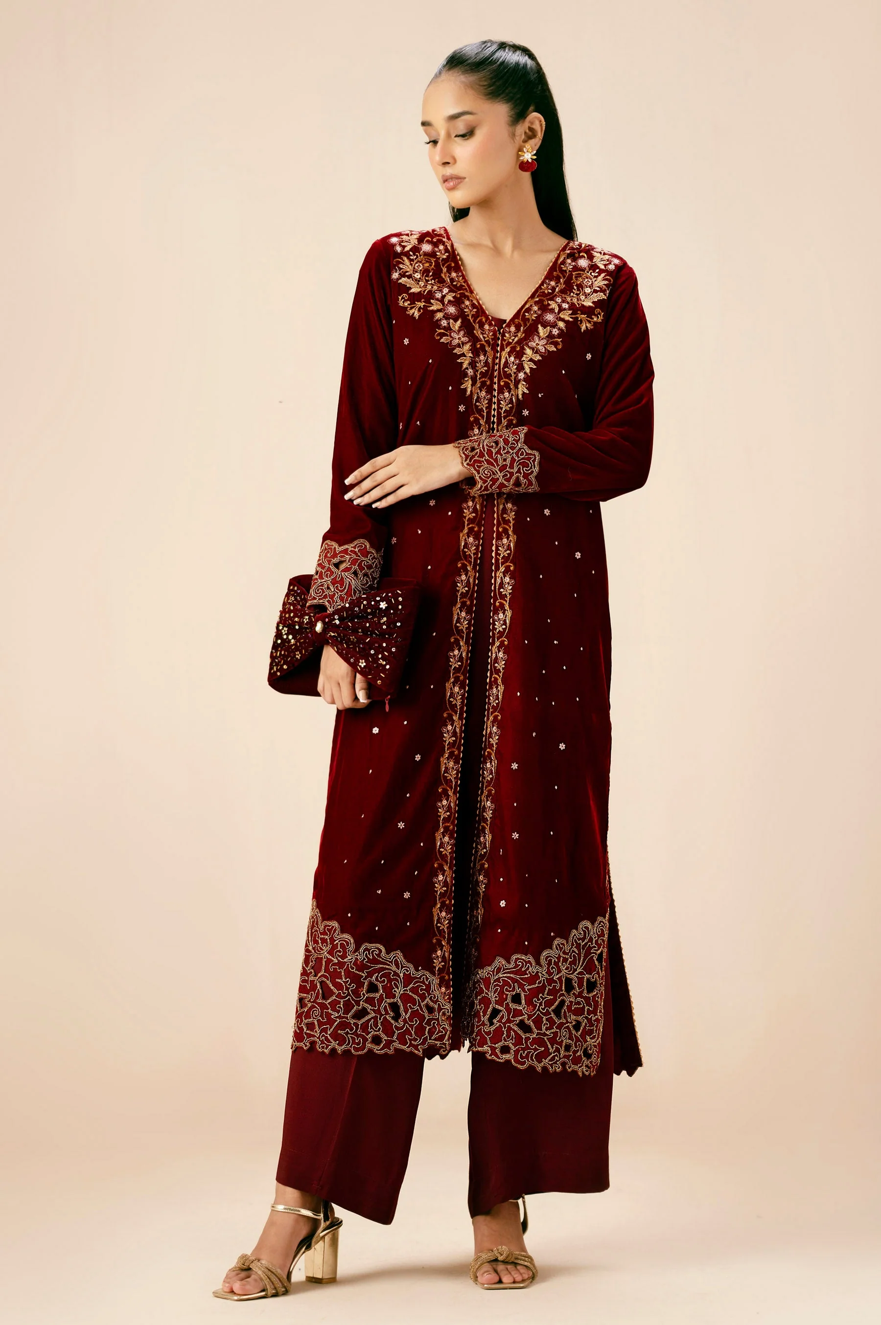 EMBROIDERED VELVET JACKET - Image 5