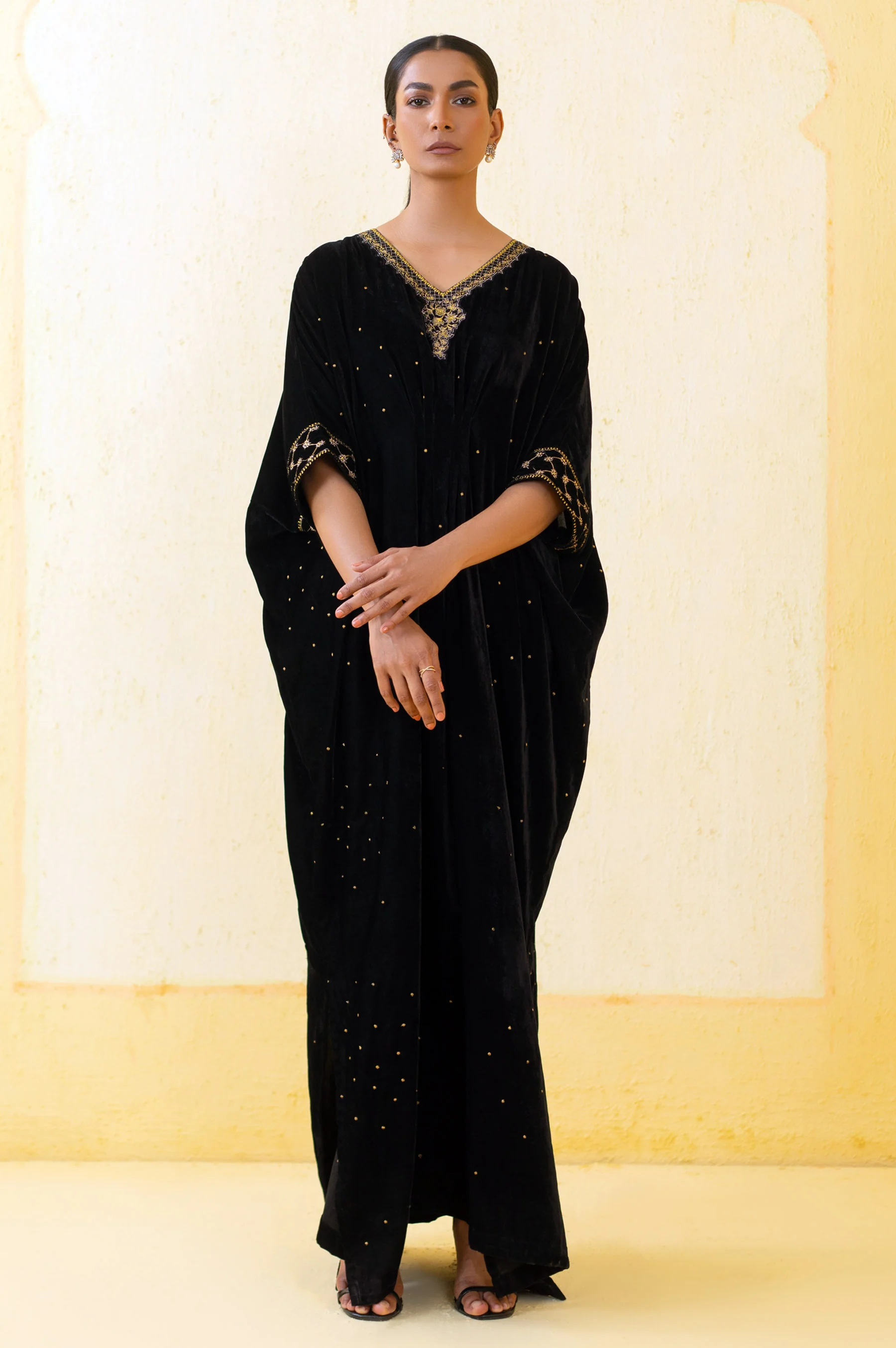 Stitched 1 Piece Velvet Kaftan - Black - Image 4