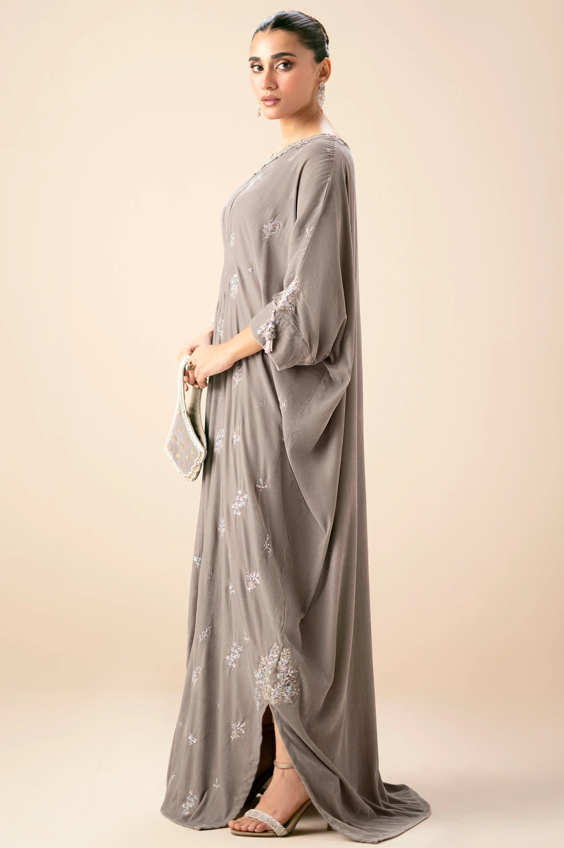 EMBROIDERED KAFTAN - Image 5