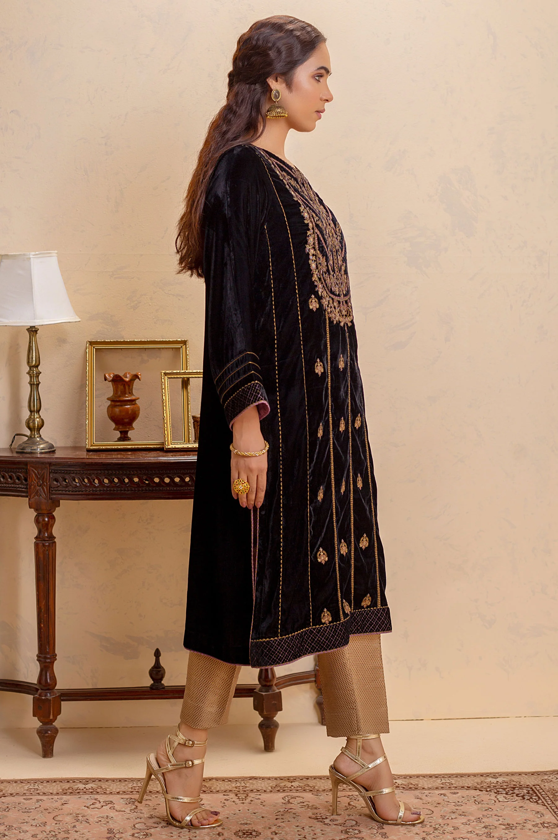 Stitched 1 Piece Velvet Embroidered Shirt - Image 2
