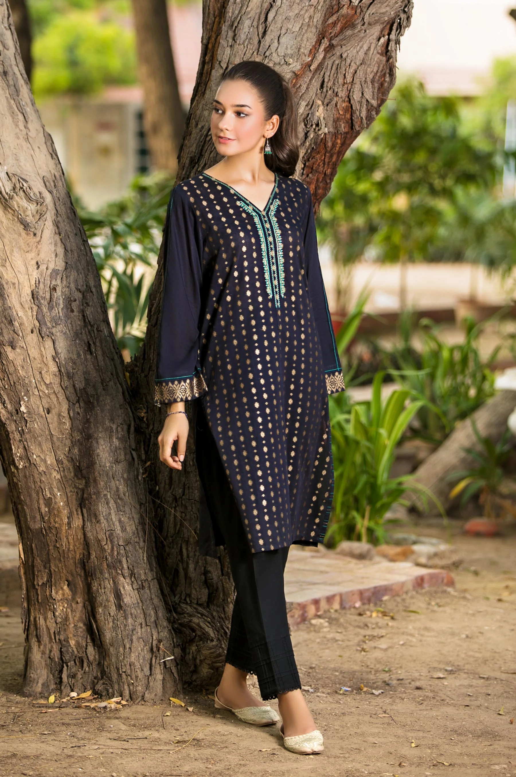 Stitched 1 Piece Embroidered Shirt - Image 3
