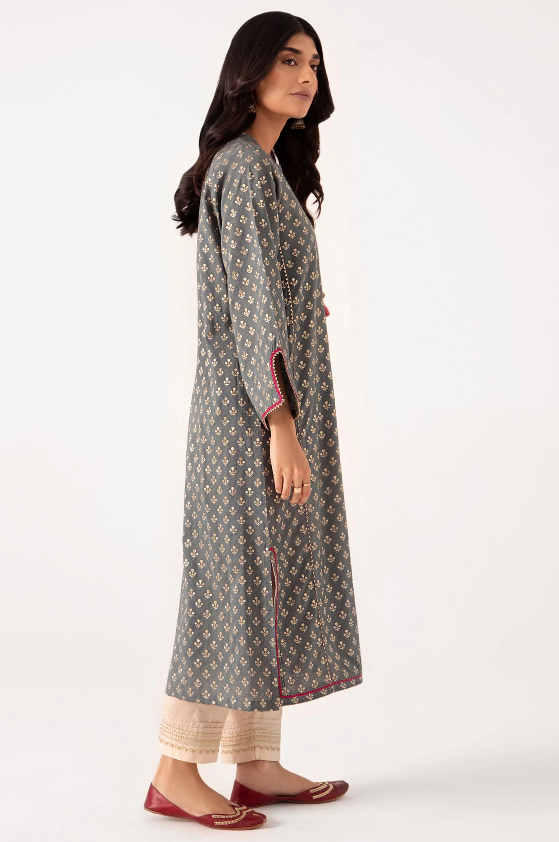 Stitched 1 Piece Embellished Jacquard Shirt - Image 5