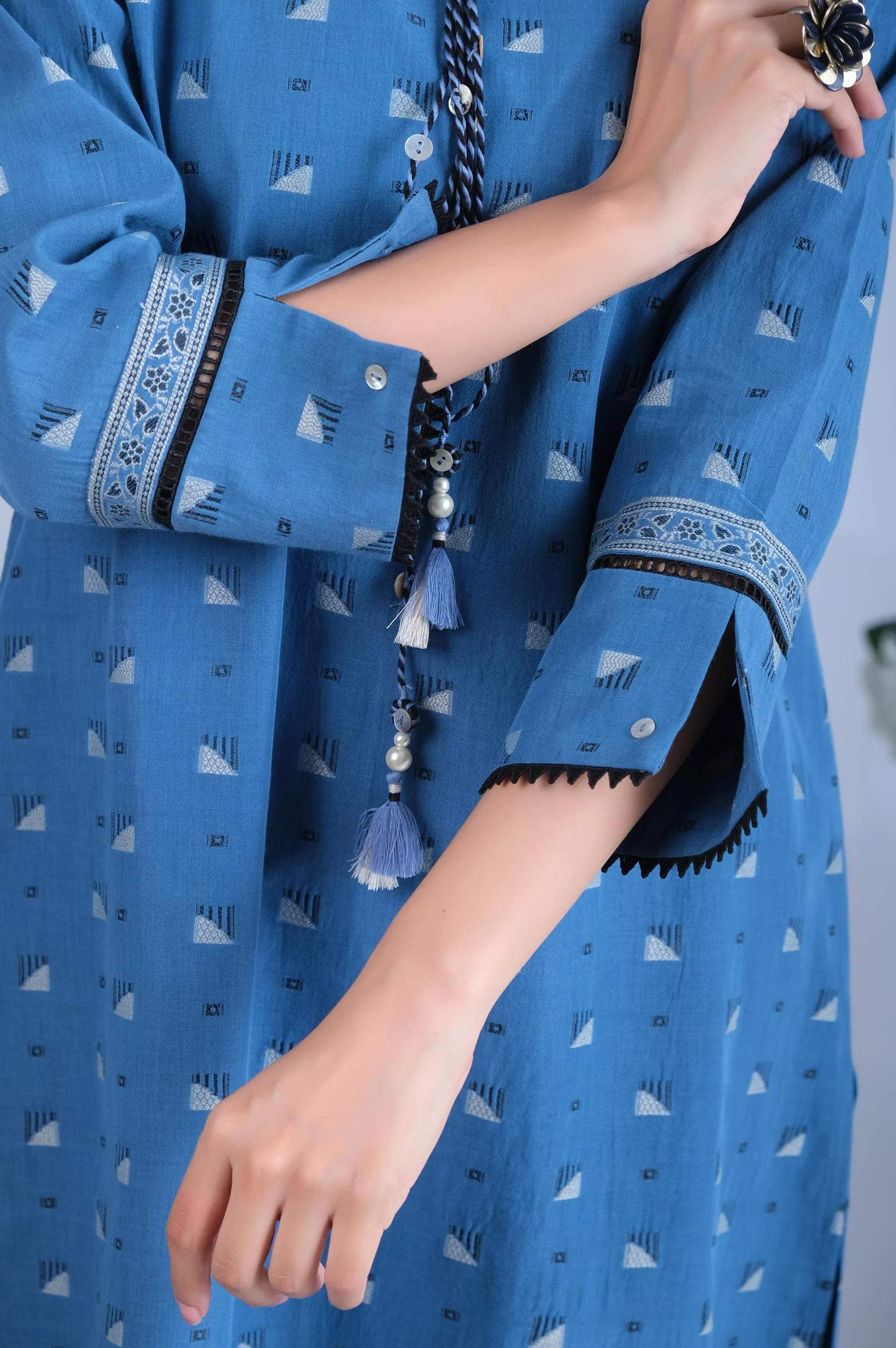 Stitched 1 Piece Jacquard Shirt - Image 2