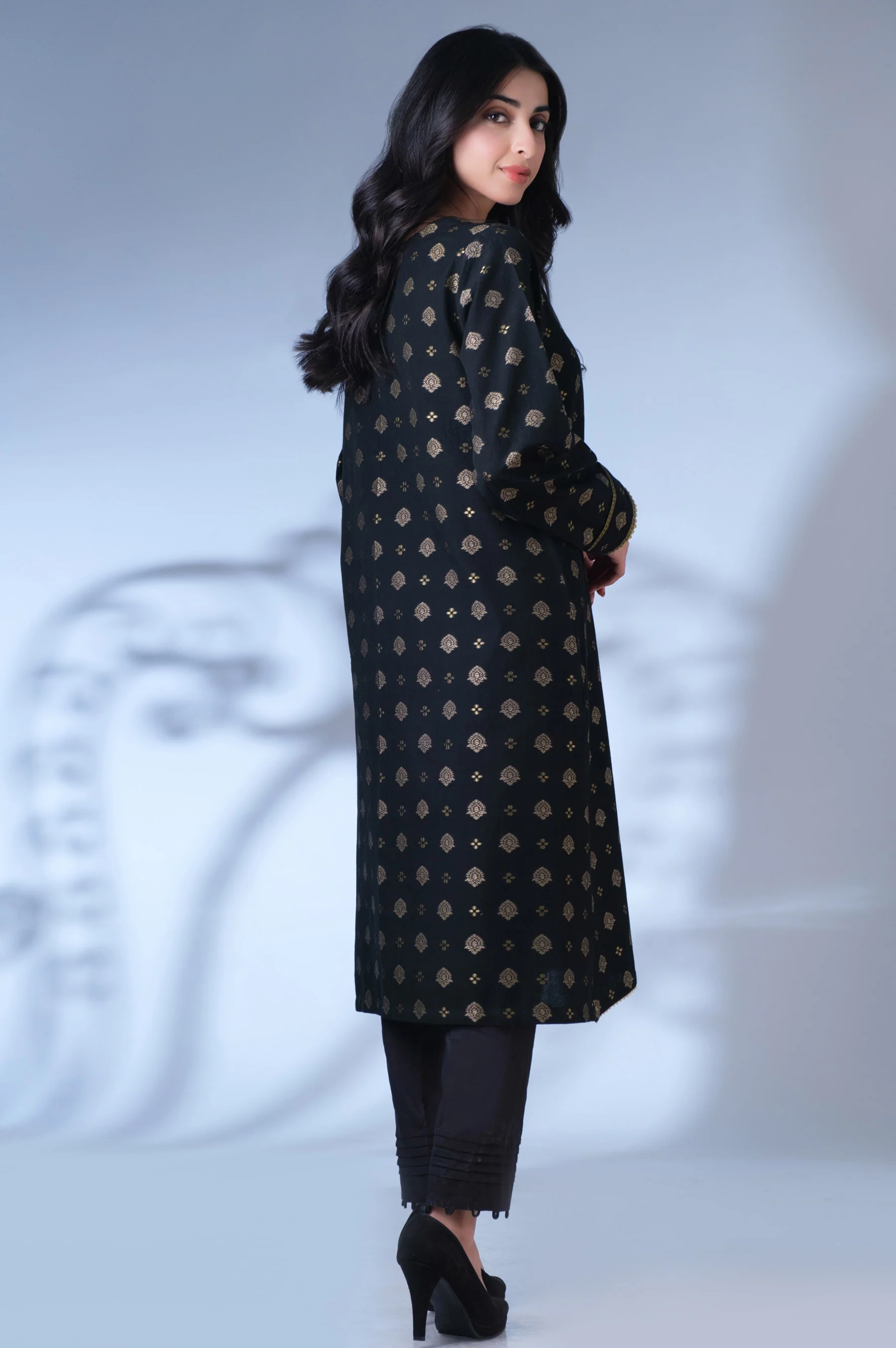 Stitched 1 Piece Jacquard Shirt - Image 4