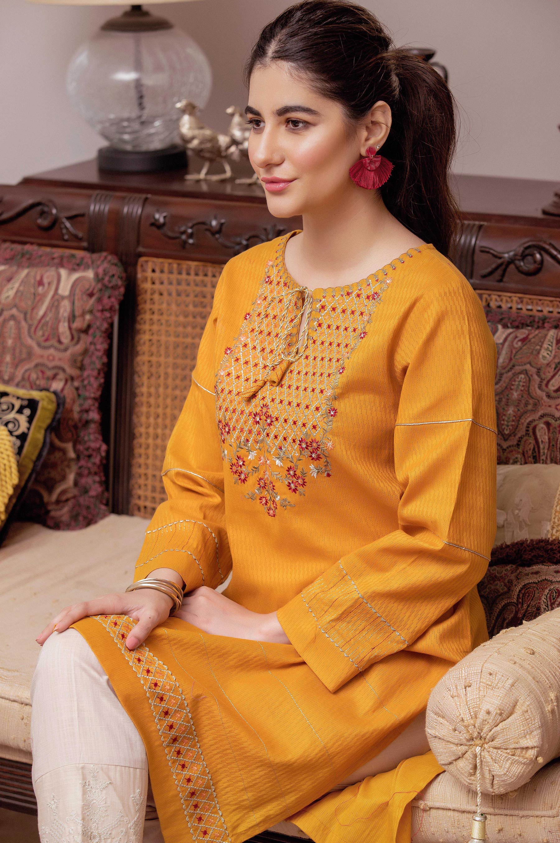 Stitched 1 Piece Embroidered Needle Chikan Top - Image 3