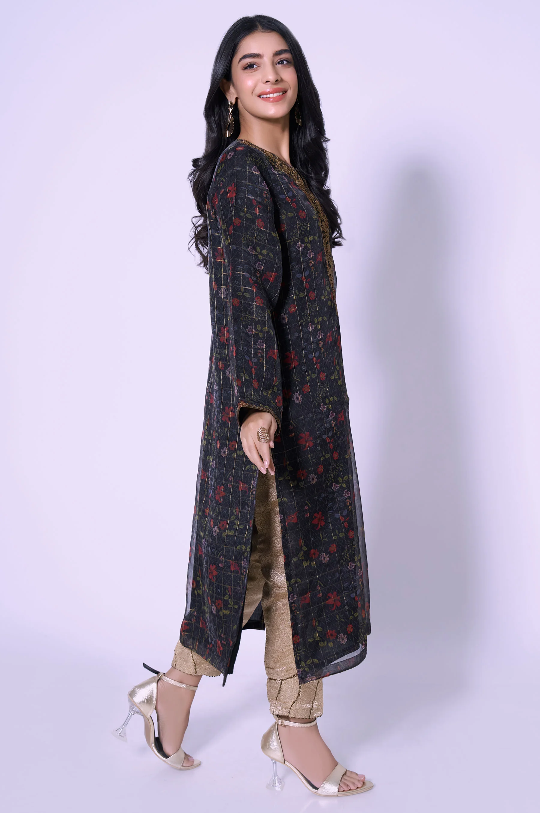 Stitched 1 Piece Printed Organza Embroidered Shirt - Image 4