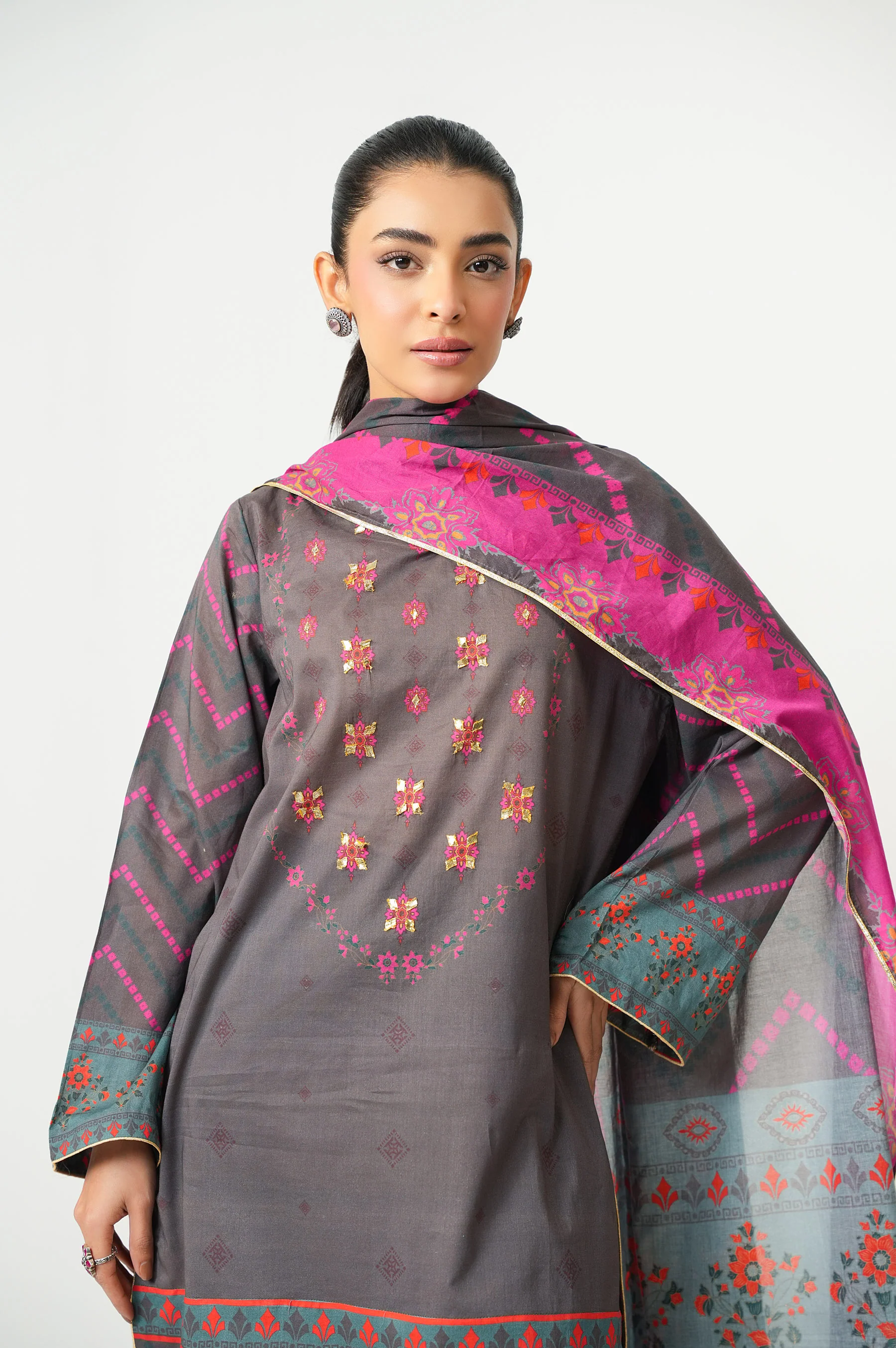 Stitched 3 Piece Digital Printed Lawn Suit - Image 4