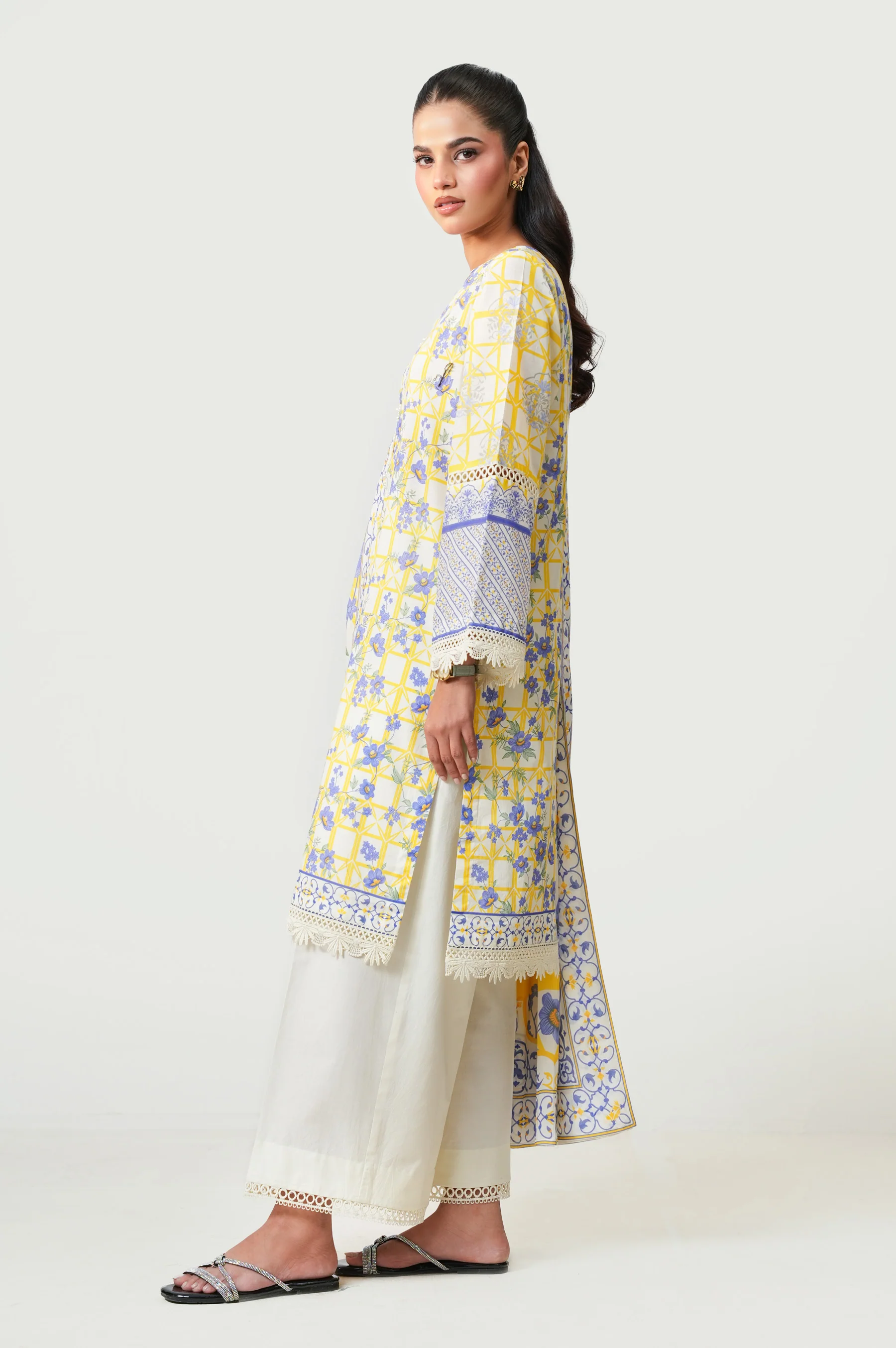 PRINTED LAWN STITCHED DUPATTA (FACTORY E-OUTLET) - Image 4