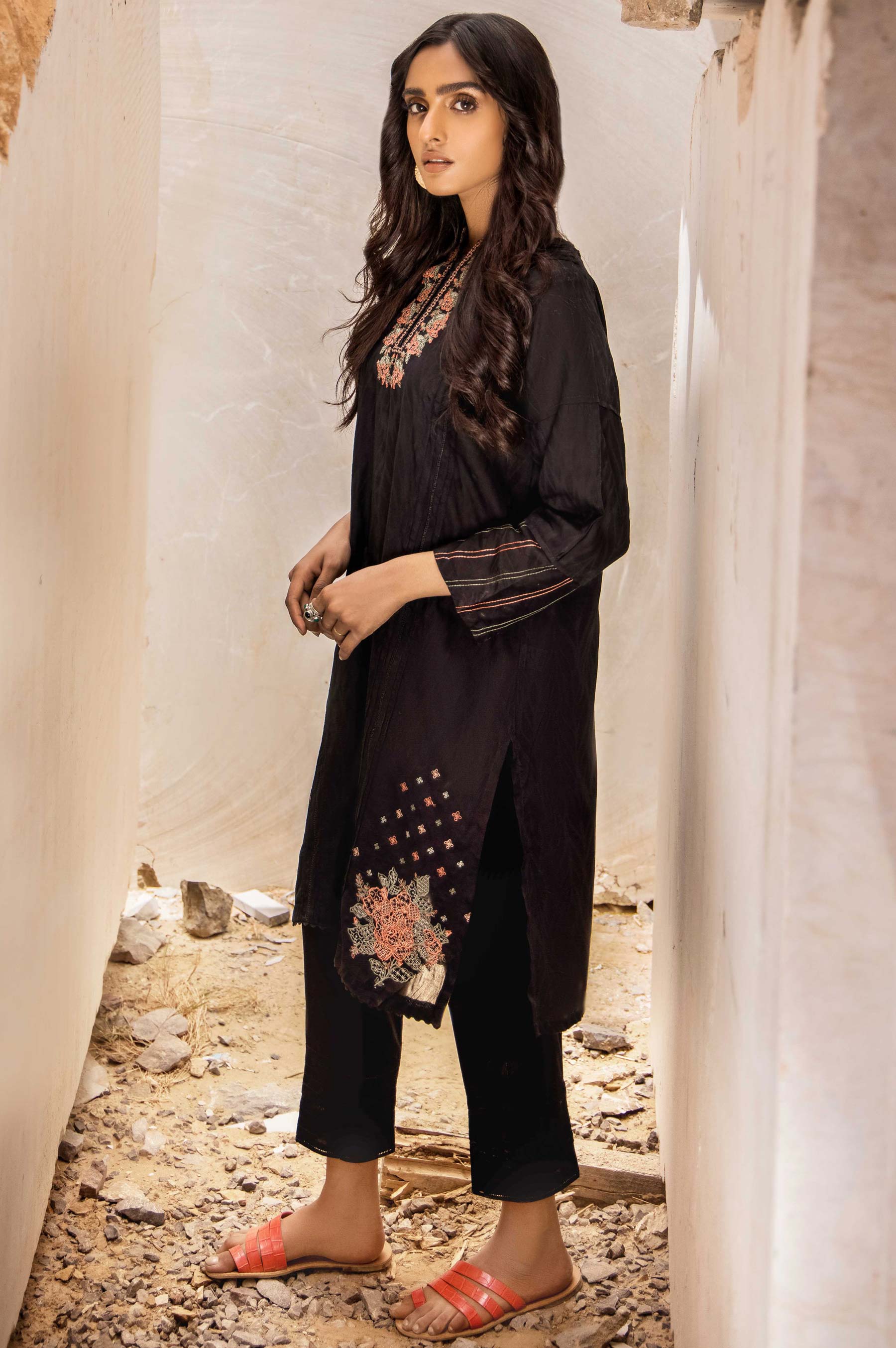 Stitched 1 Piece Embroidered Jacquard Shirt - Image 2