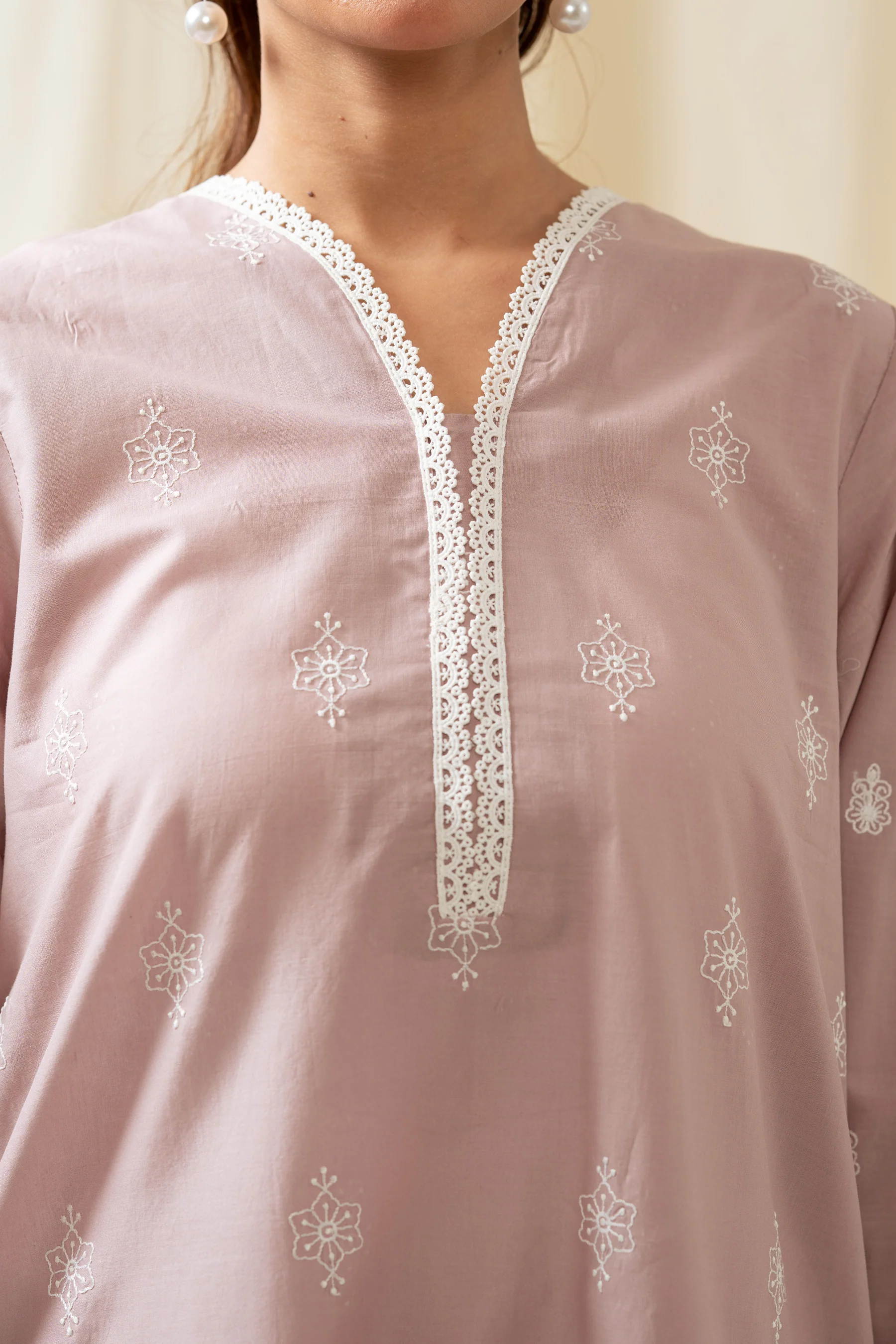 DYED CHIKANKARI LAWN SHIRT - Image 4