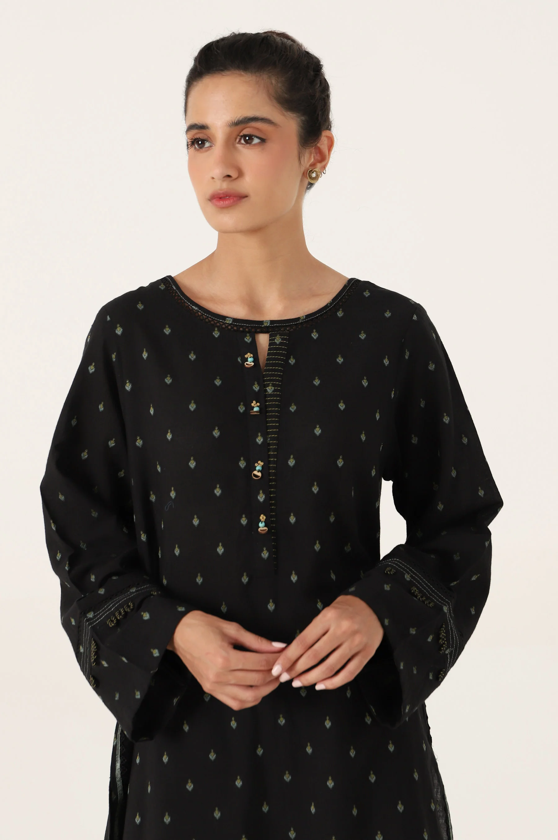 Stitched 1 Piece Stylized Jacquard Shirt - Image 3