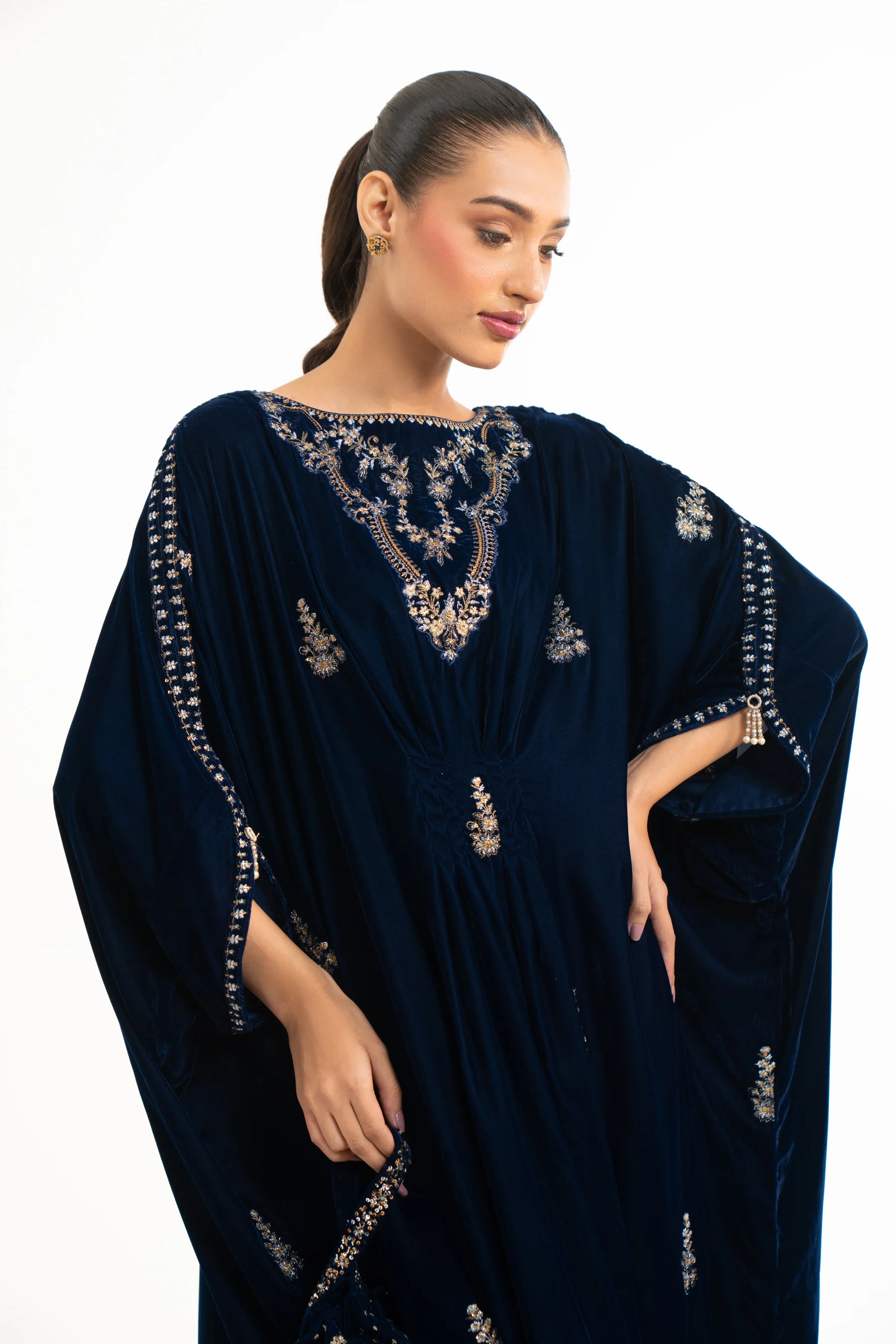 EMBROIDERED VELVET KAFTAN - Image 7