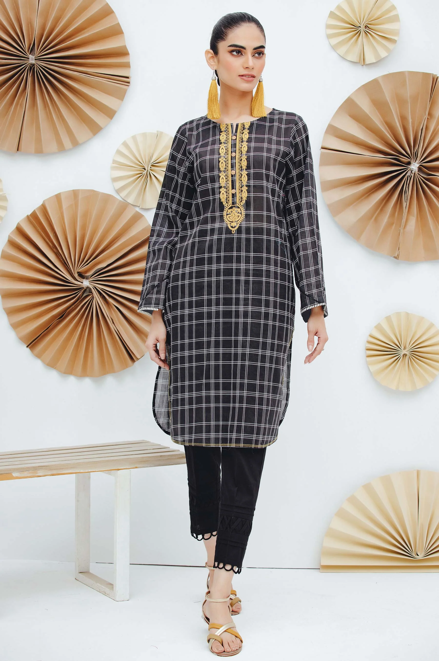 Stitched 1 Piece Embroidered Yarn Dyed Shirt - Image 6