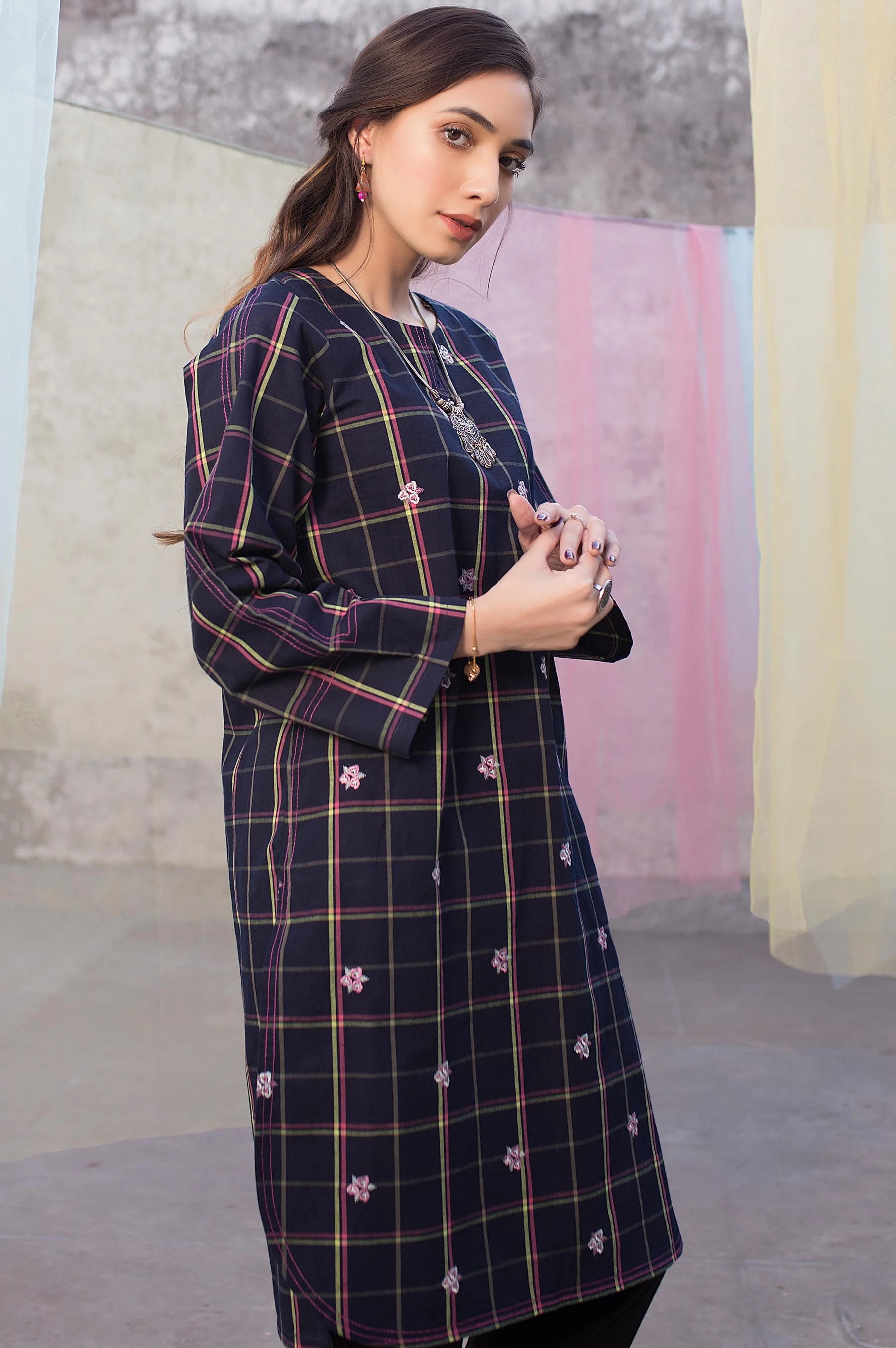 Stitched 1 Piece Yarn Dyed Shirt - Image 3